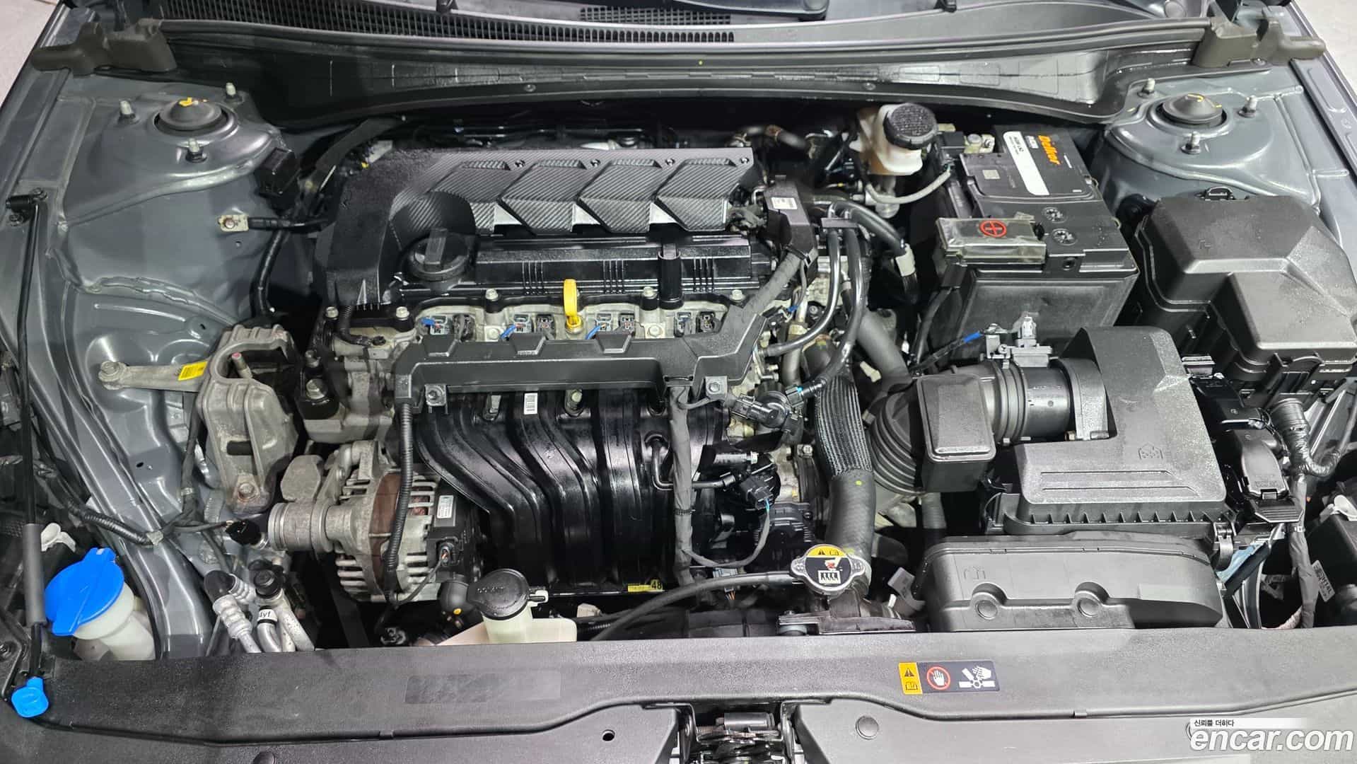 AVANTE Hyundai 2020.10-OUTER-006