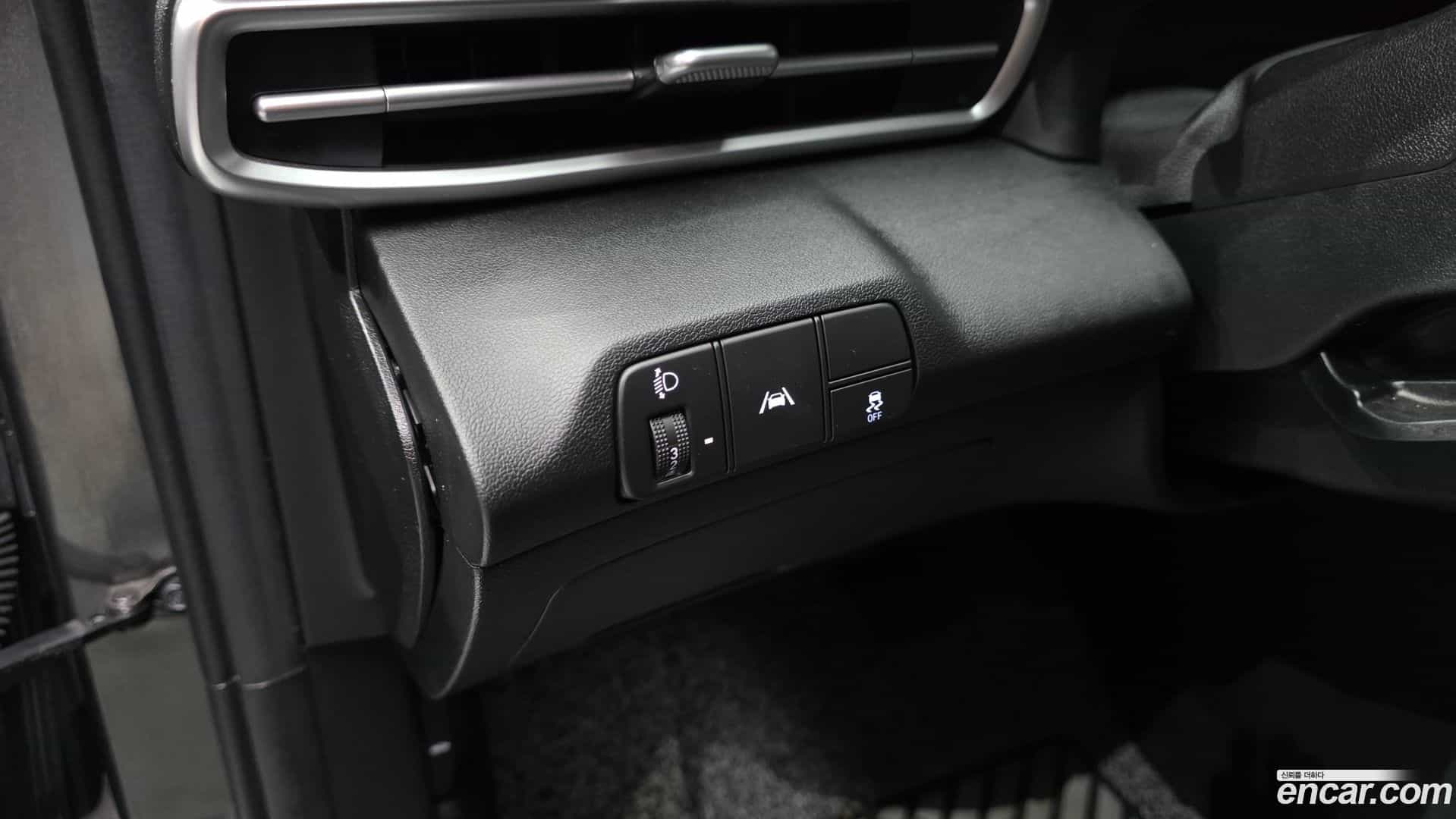 AVANTE Hyundai 2020.10-OPTION-023