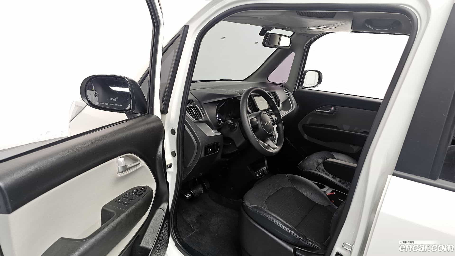 RAY Kia 2022.0-INNER-010