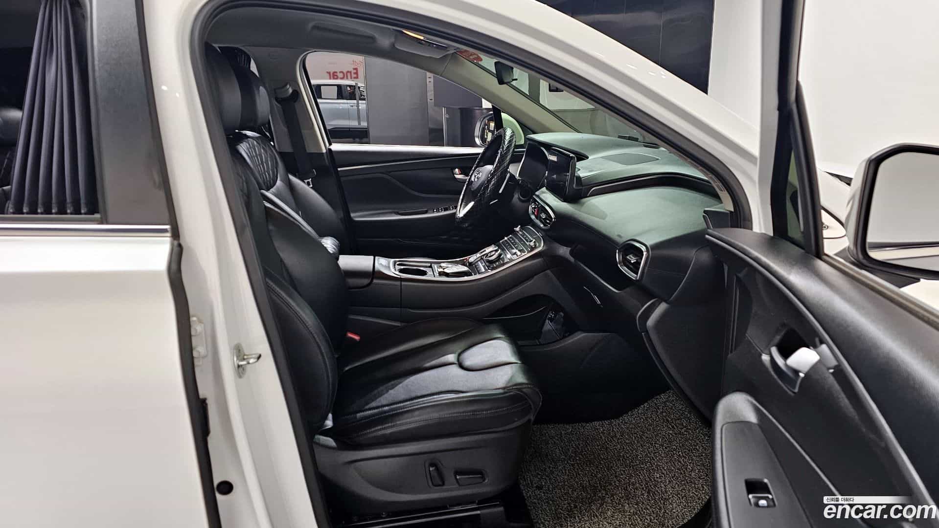 Santafe Hyundai 2021.0-INNER-010