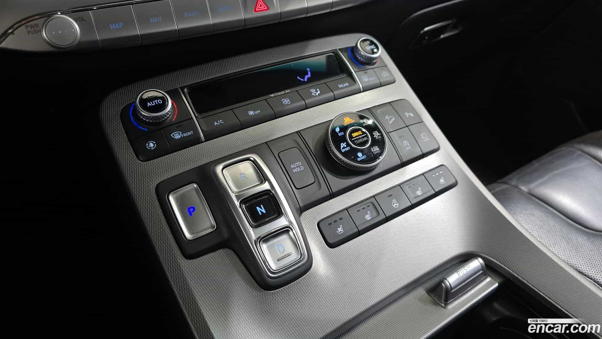 Palisade Hyundai 2020.0-INNER-009