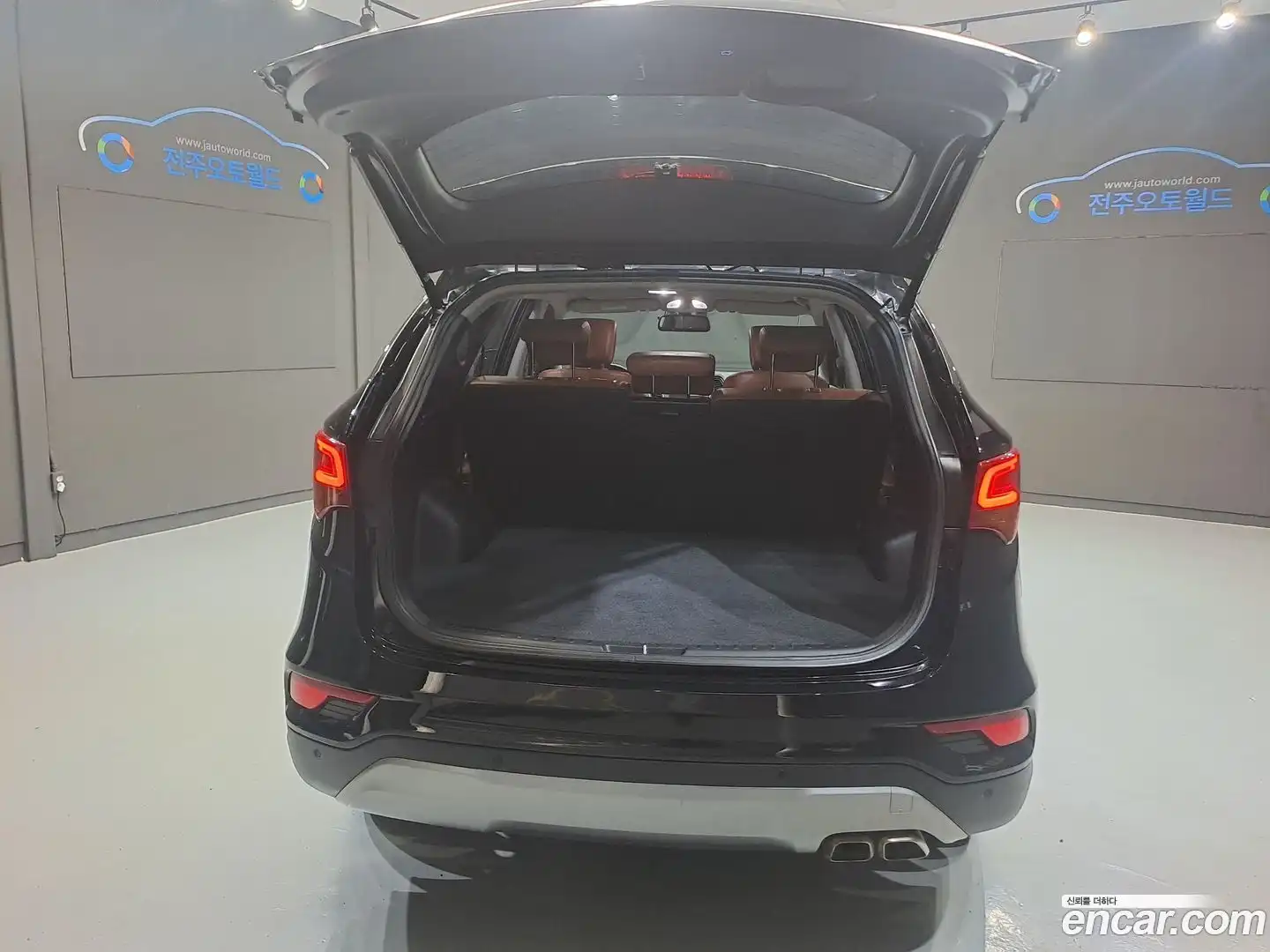 Santafe Hyundai 2016.4-OUTER-005