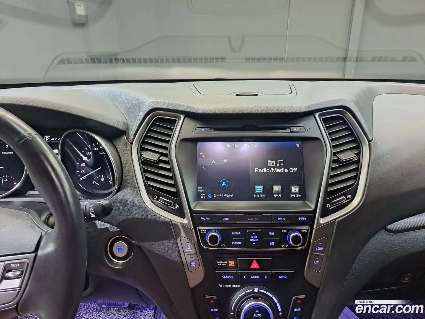 Santafe Hyundai 2016.4-INNER-010
