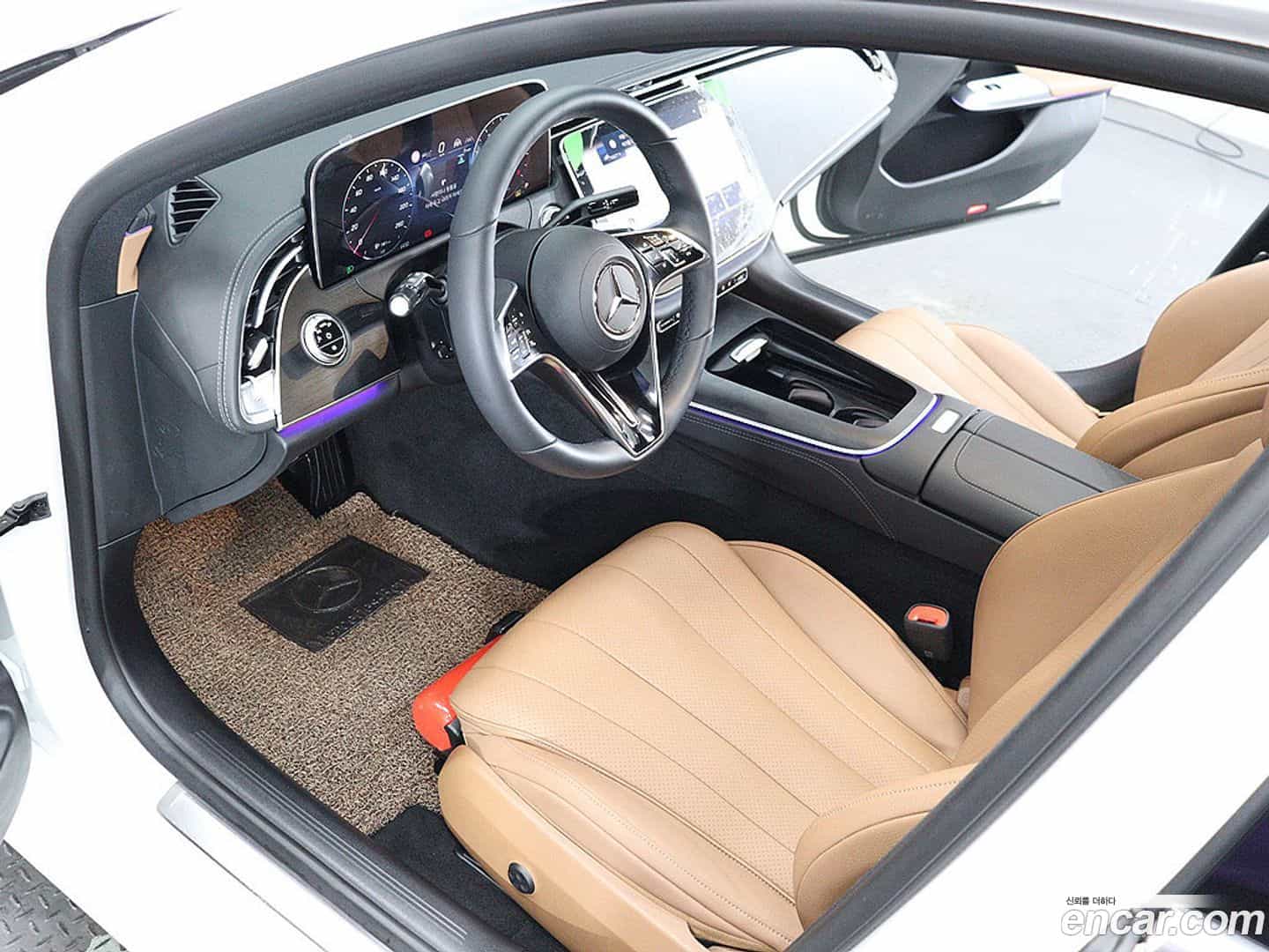 E-Class Mercedes-Benz 2025.2-OPTION-021