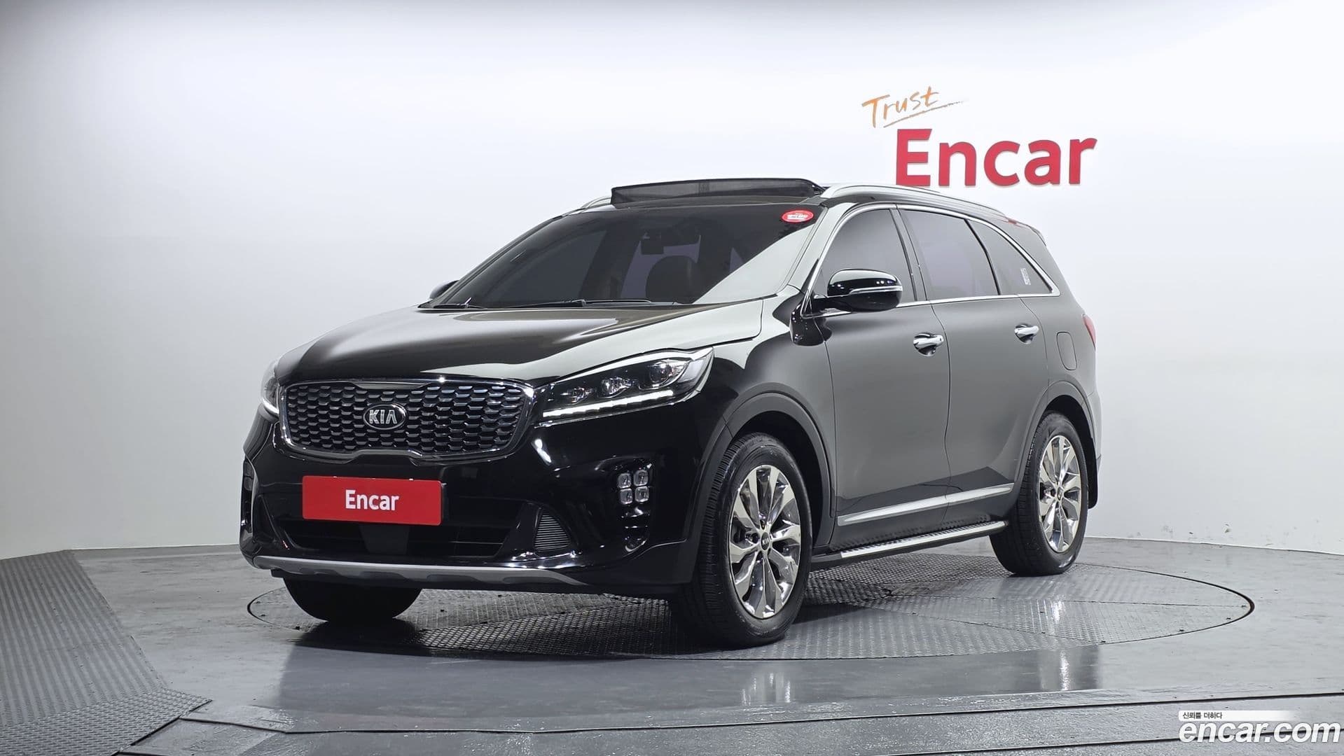 Main__Slider__Photo:Sorento Kia 2018.8-0