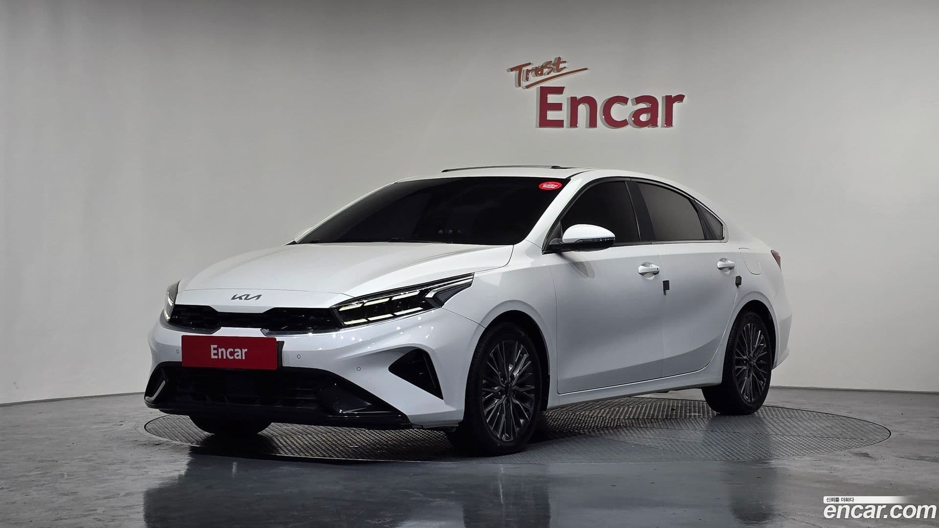 Main__Slider__Photo:K3 Kia 2021.6-0