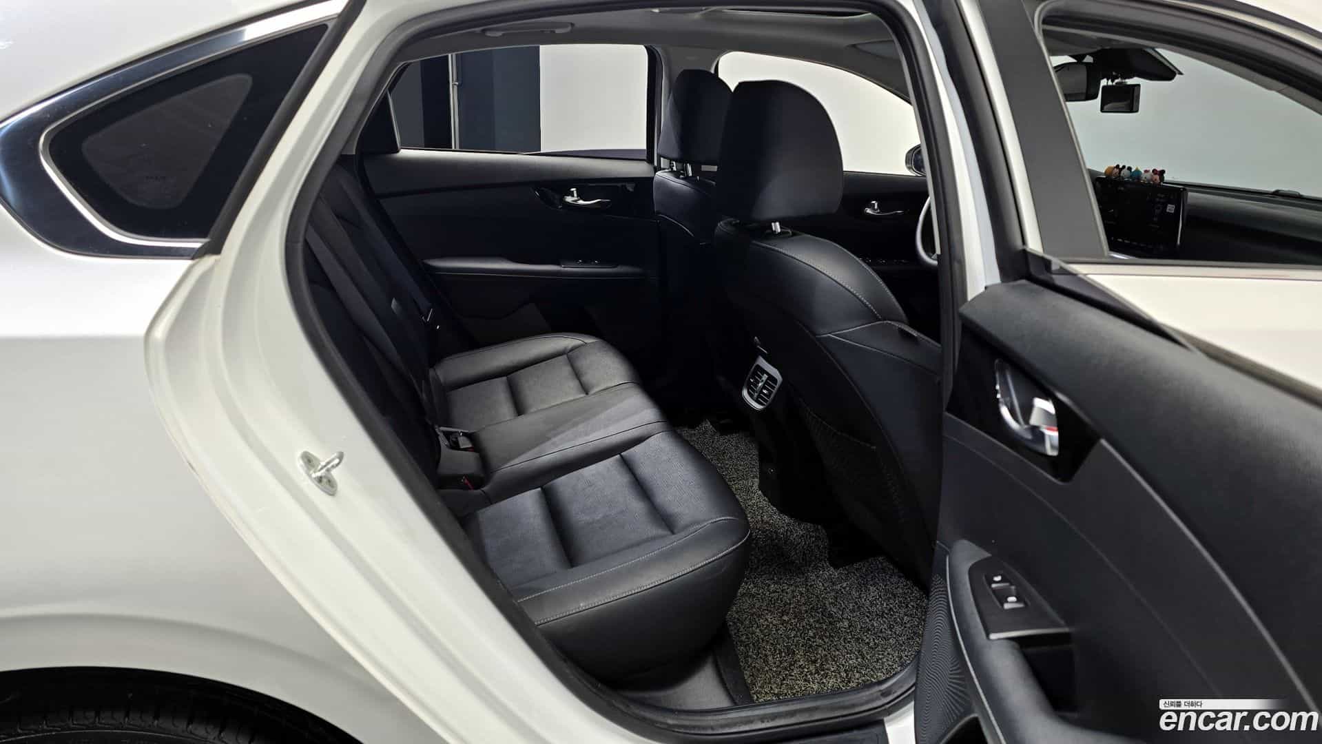 K3 Kia 2021.6-OPTION-016