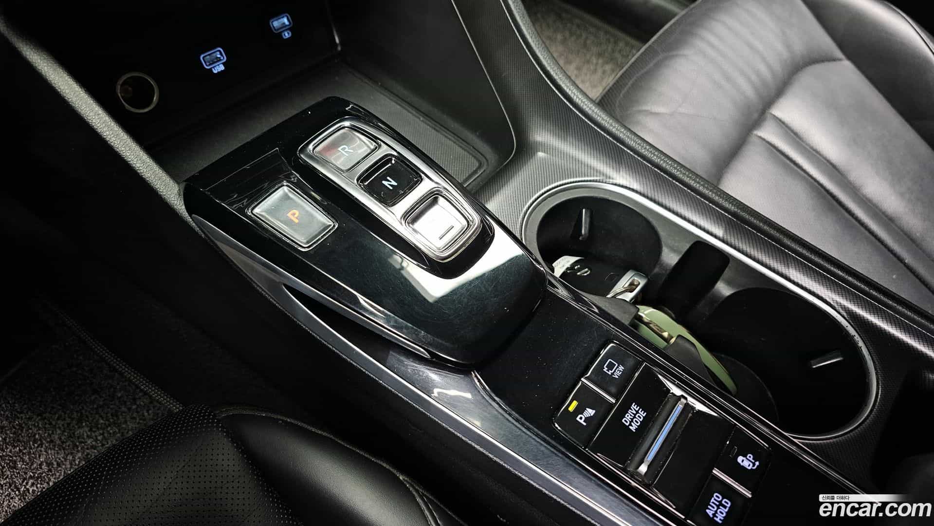 Sonata Hyundai 2019.3-INNER-009
