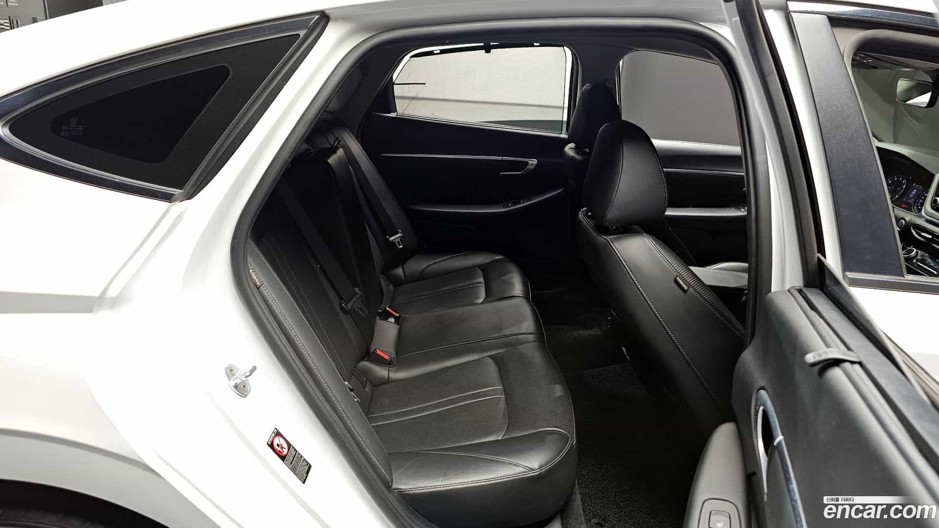 Sonata Hyundai 2019.3-OPTION-015