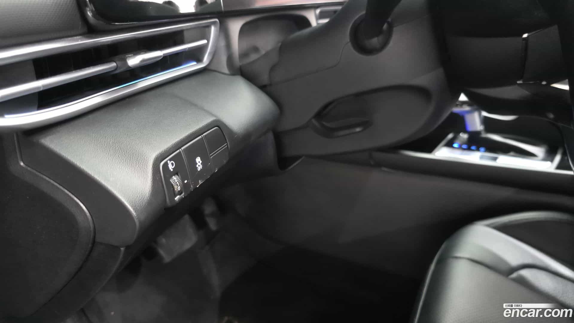 AVANTE Hyundai 2023.11-OPTION-022