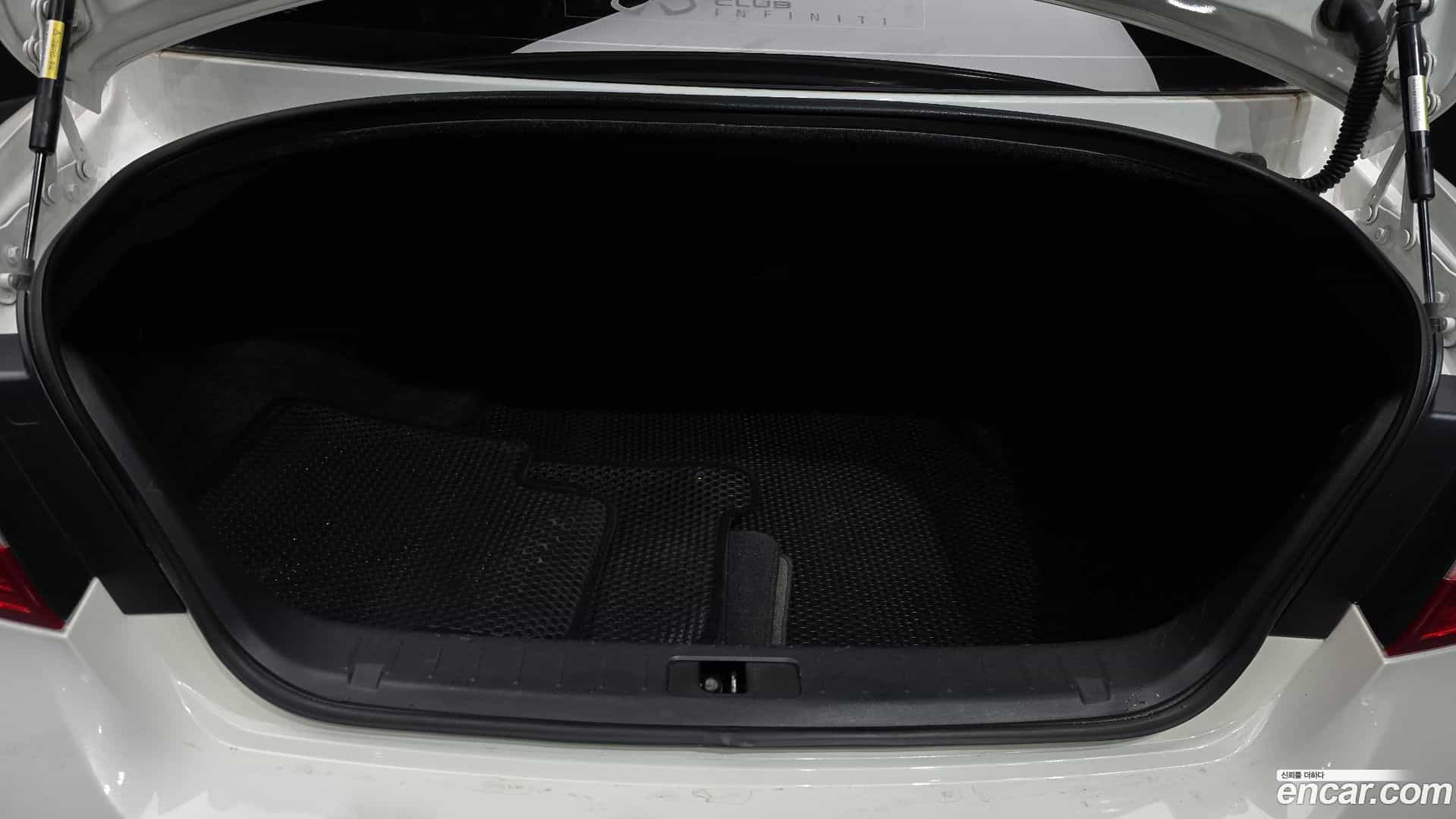 M Infiniti 2011.1-OPTION-024