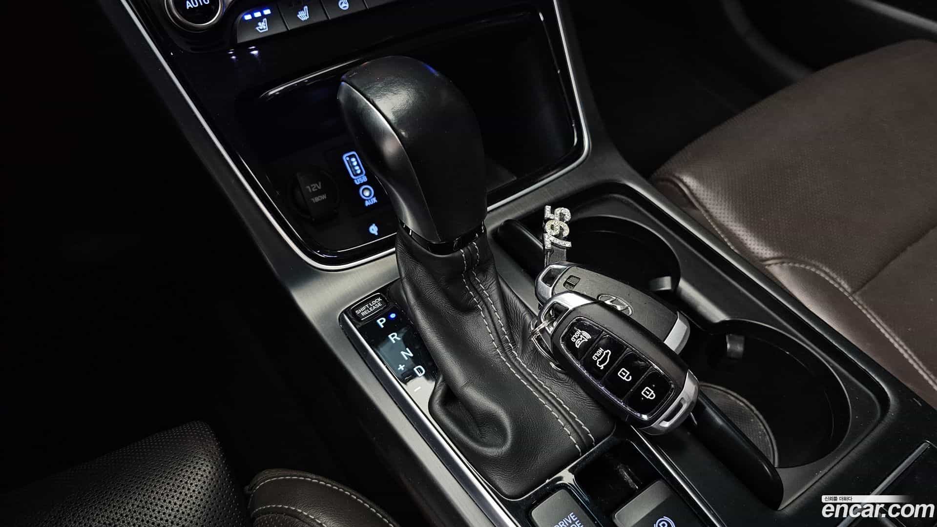 Grandeur Hyundai 2019.0-INNER-009