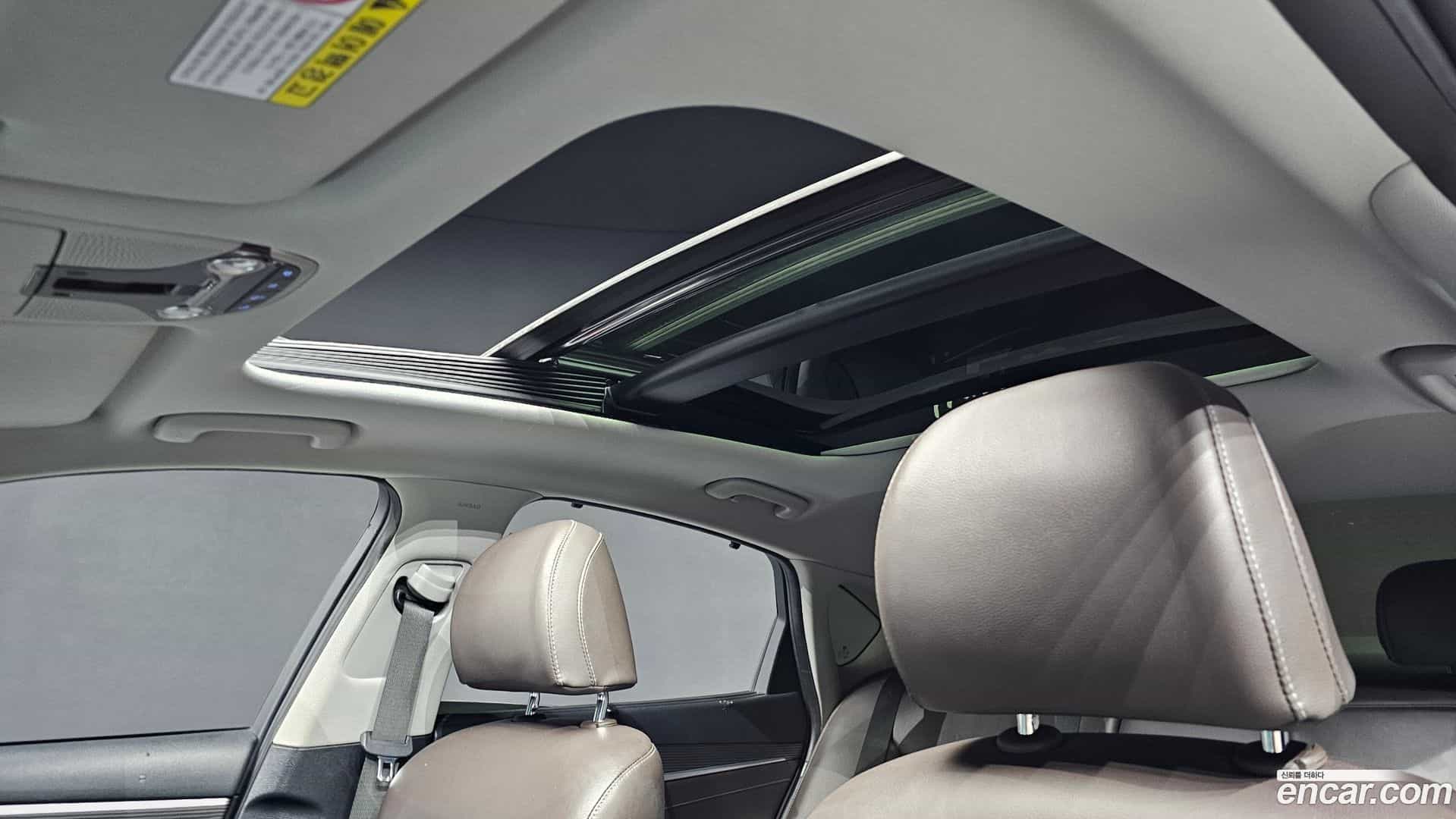 Grandeur Hyundai 2019.0-OPTION-023