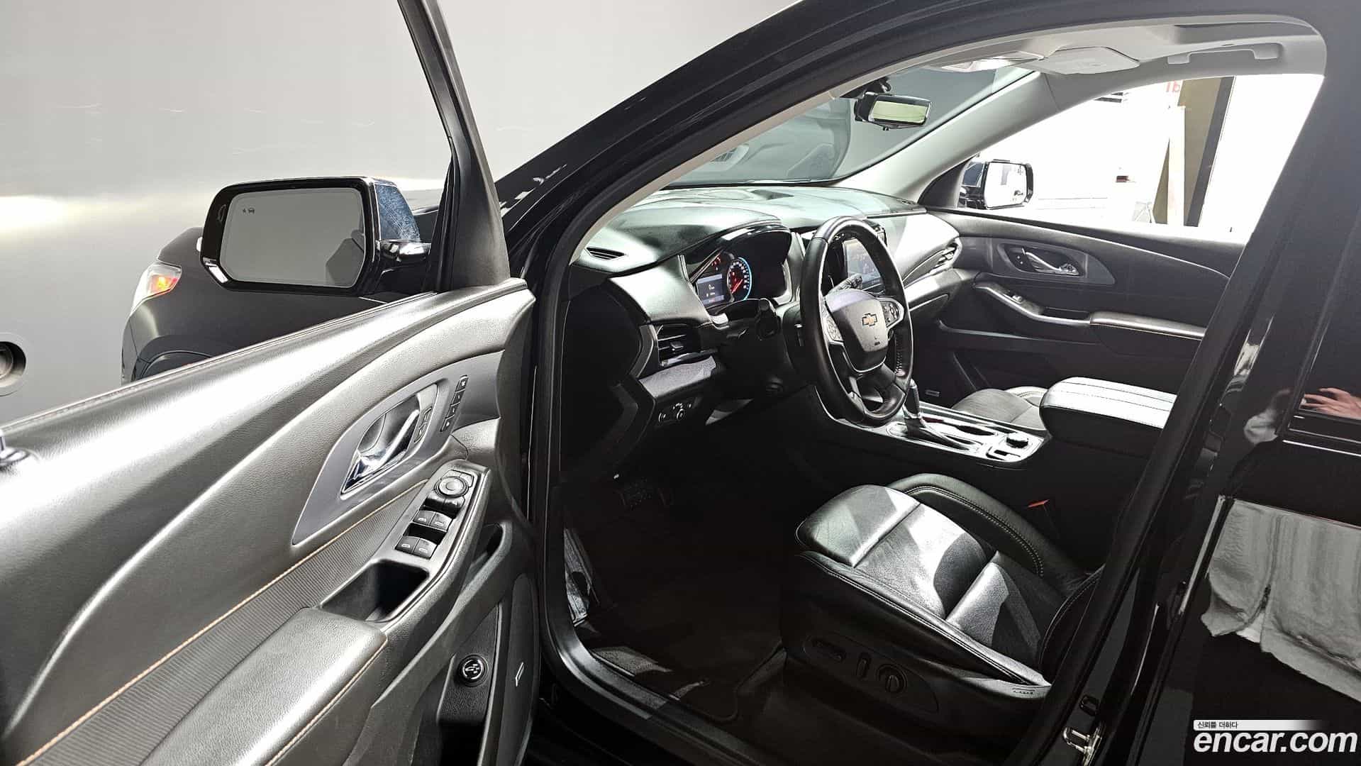 Traverse Chevrolet 2020.4-INNER-010