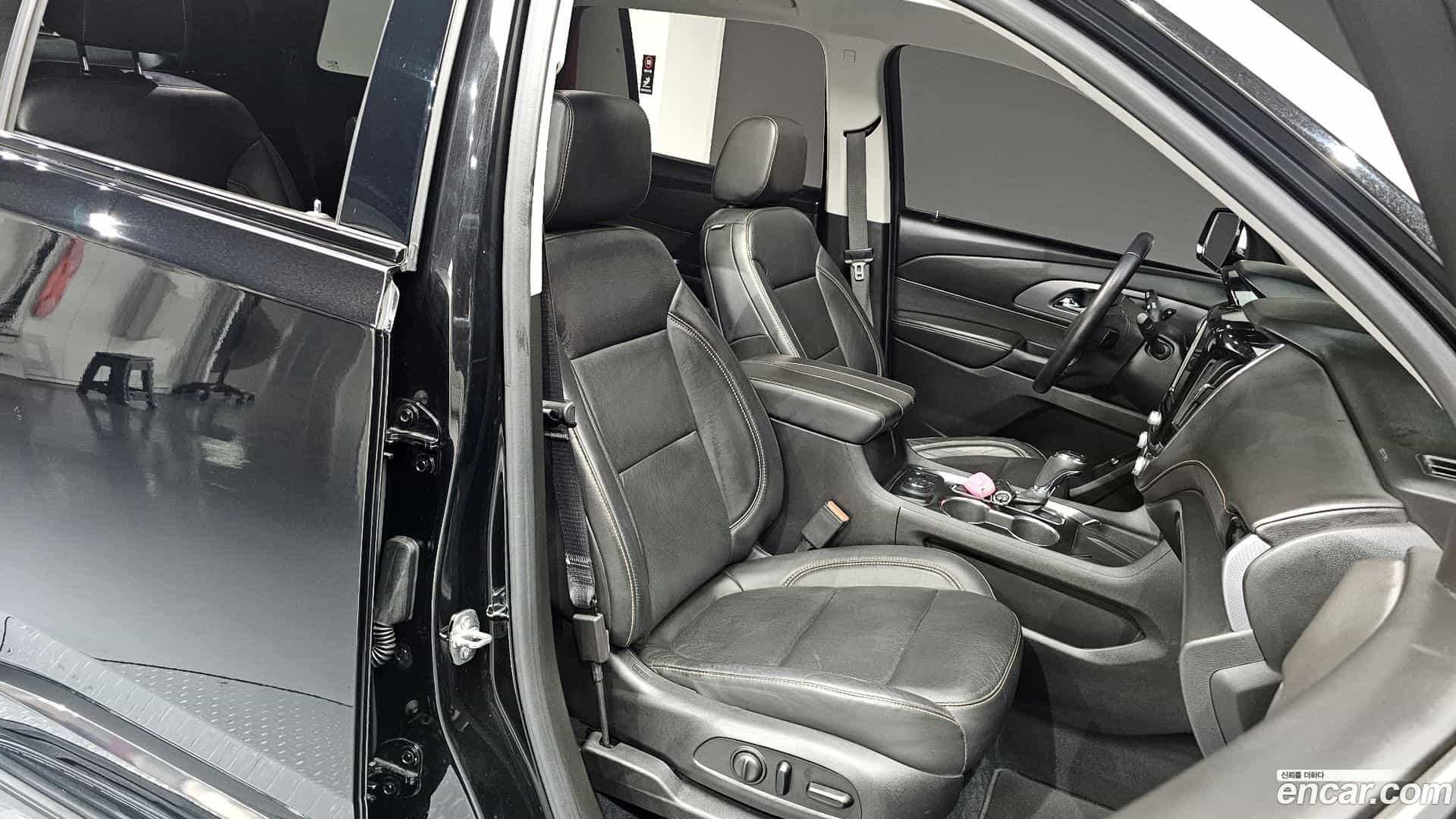 Traverse Chevrolet 2020.4-OPTION-016