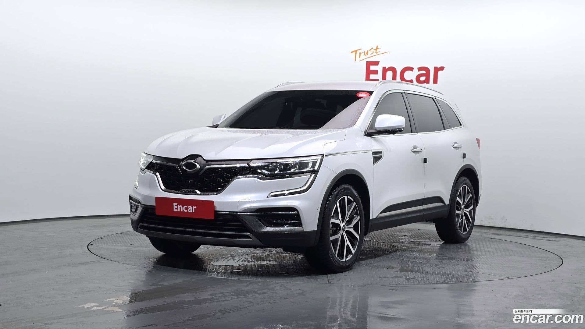 Main__Slider__Photo:QM6 Renault Korea 2022.5-0