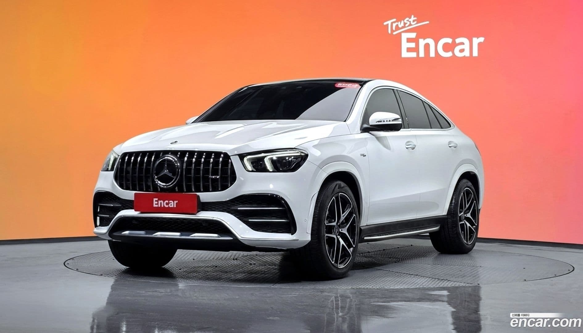 Main__Slider__Photo:GLE-Class Mercedes-Benz 2021.5-0