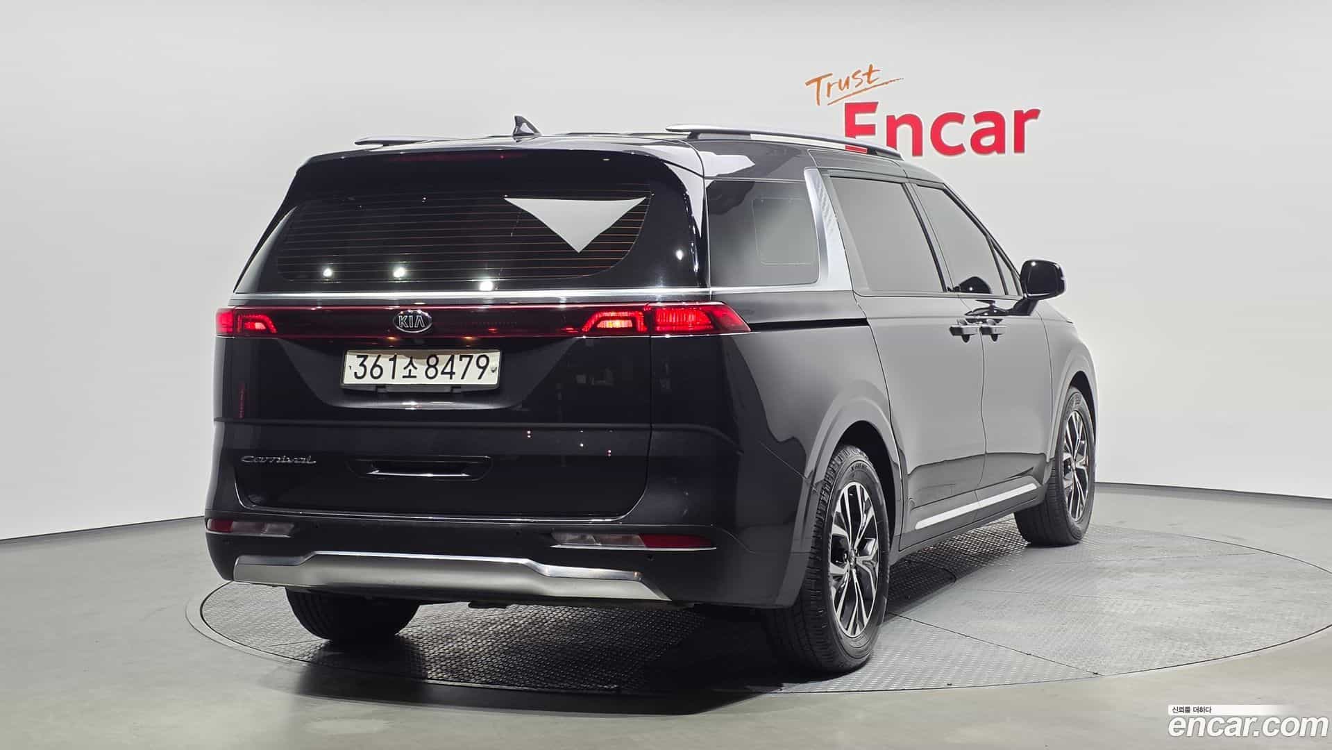 Canival Kia 2021.0-OUTER-002