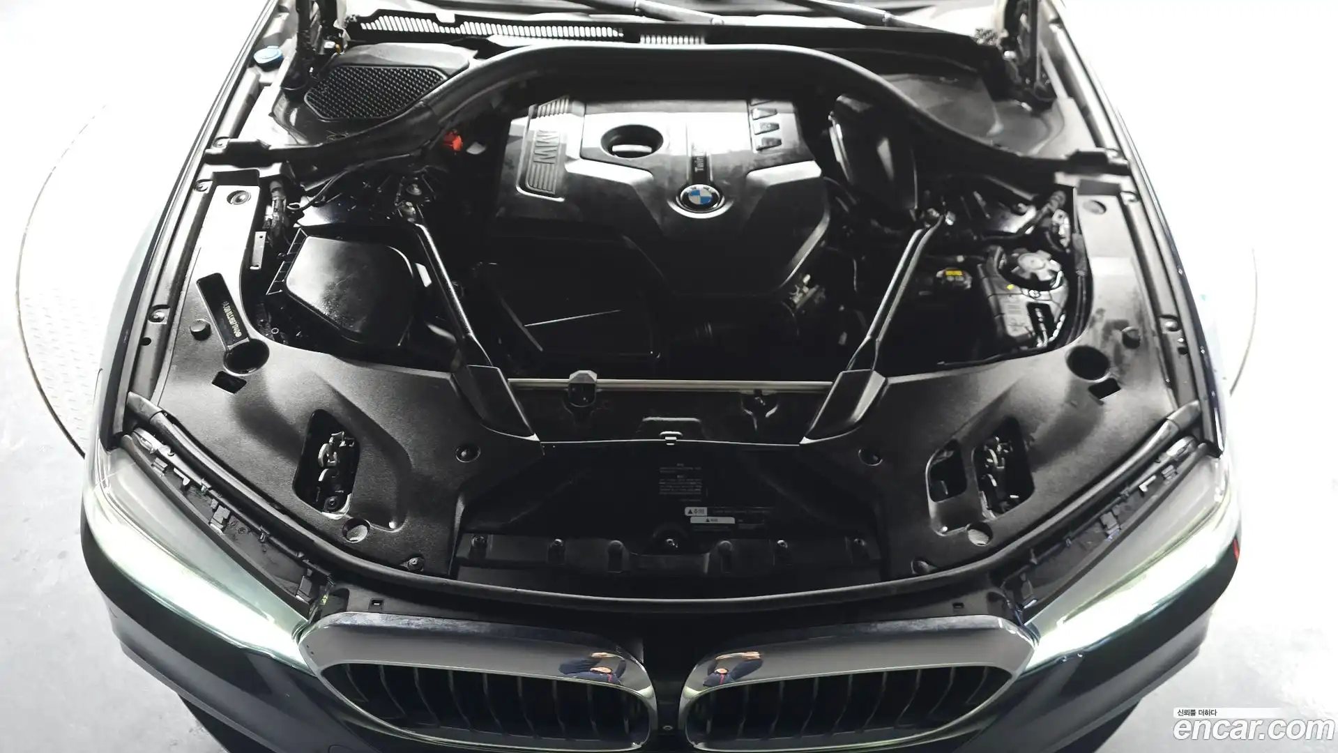 5-Series BMW 2017.10-OUTER-006