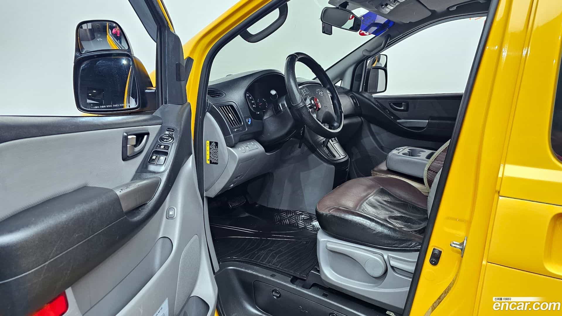 Starex Hyundai 2018.7-OPTION-015