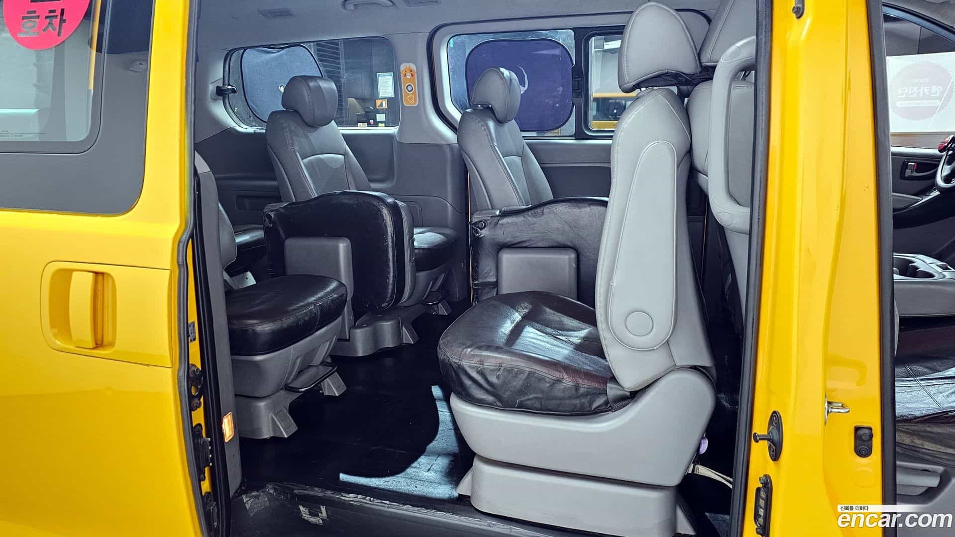 Starex Hyundai 2018.7-OPTION-016