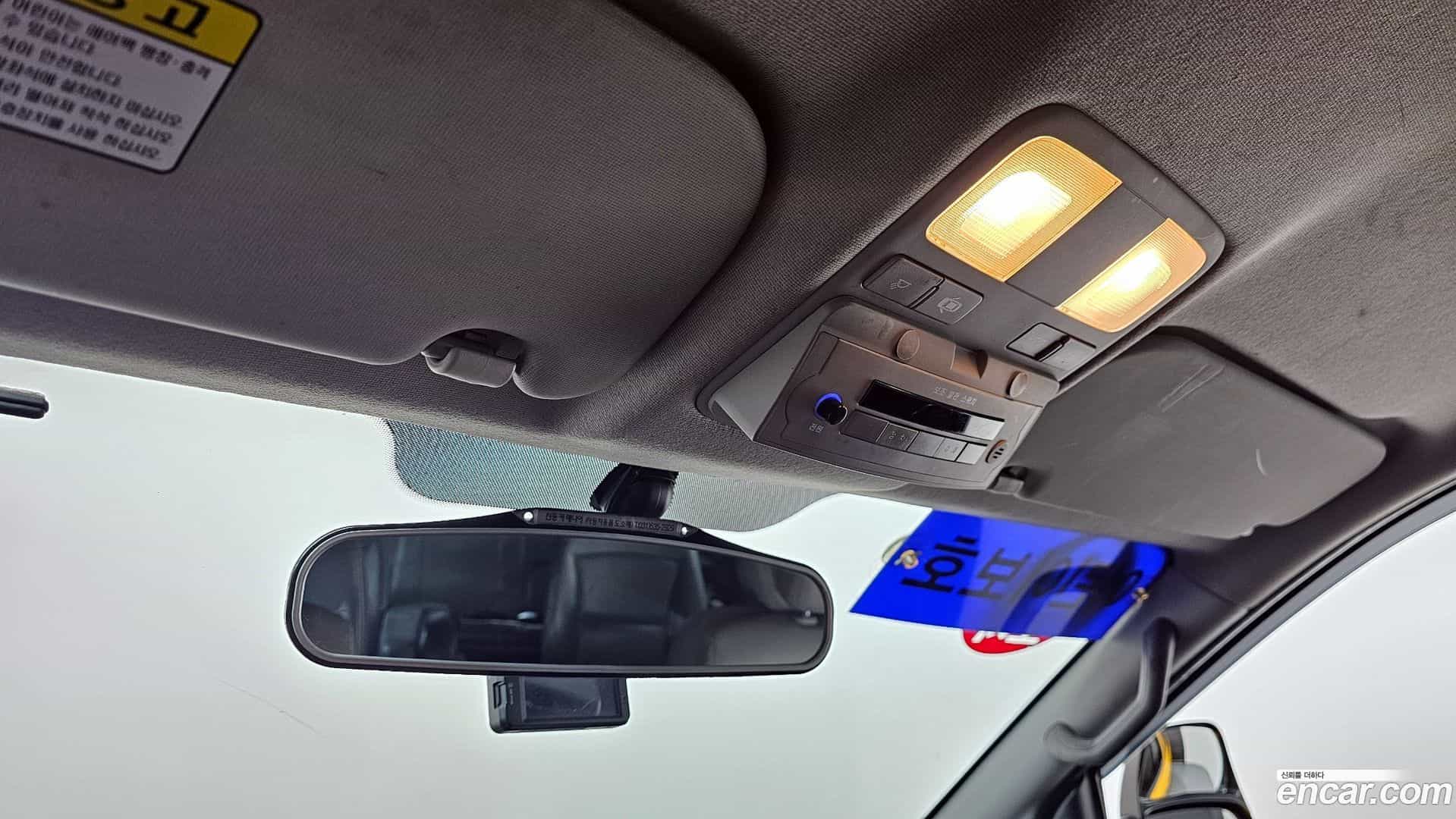 Starex Hyundai 2018.7-OPTION-020