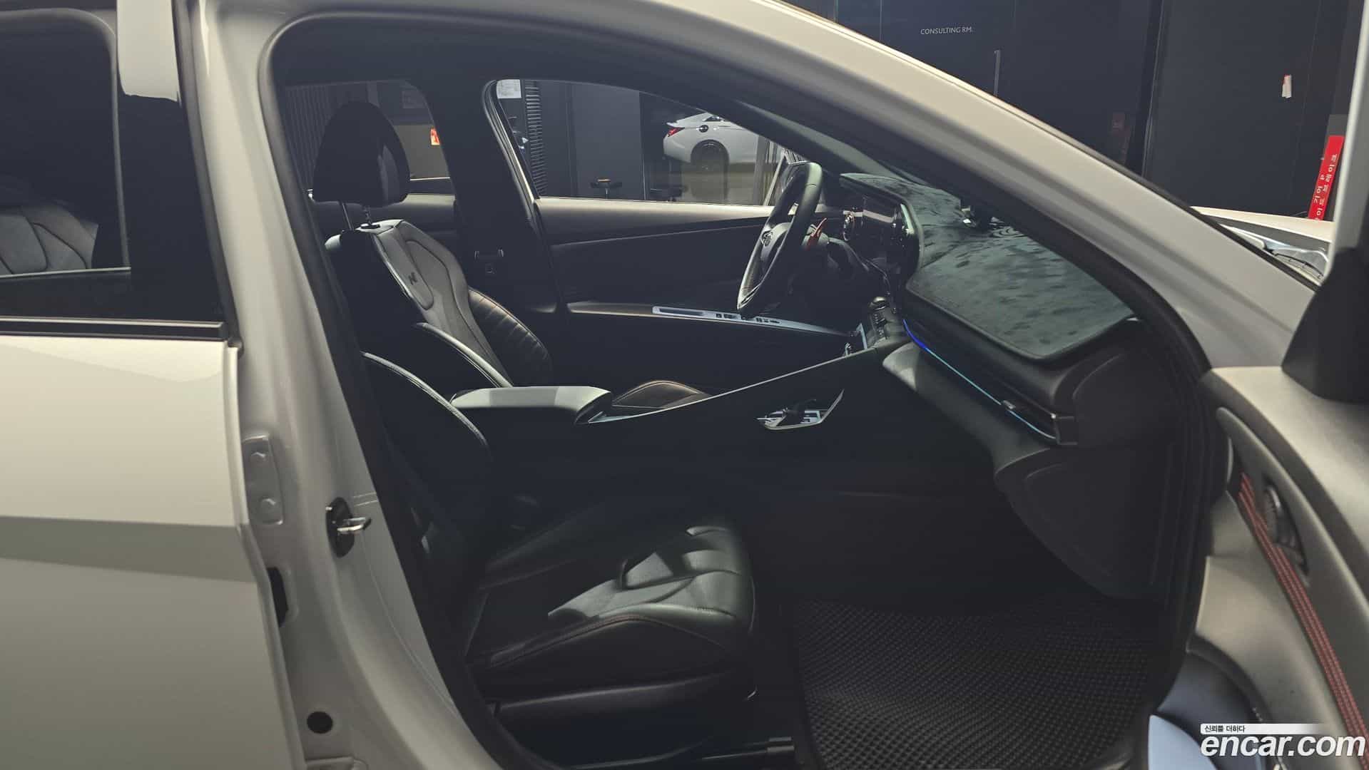 AVANTE Hyundai 2021.2-OPTION-015