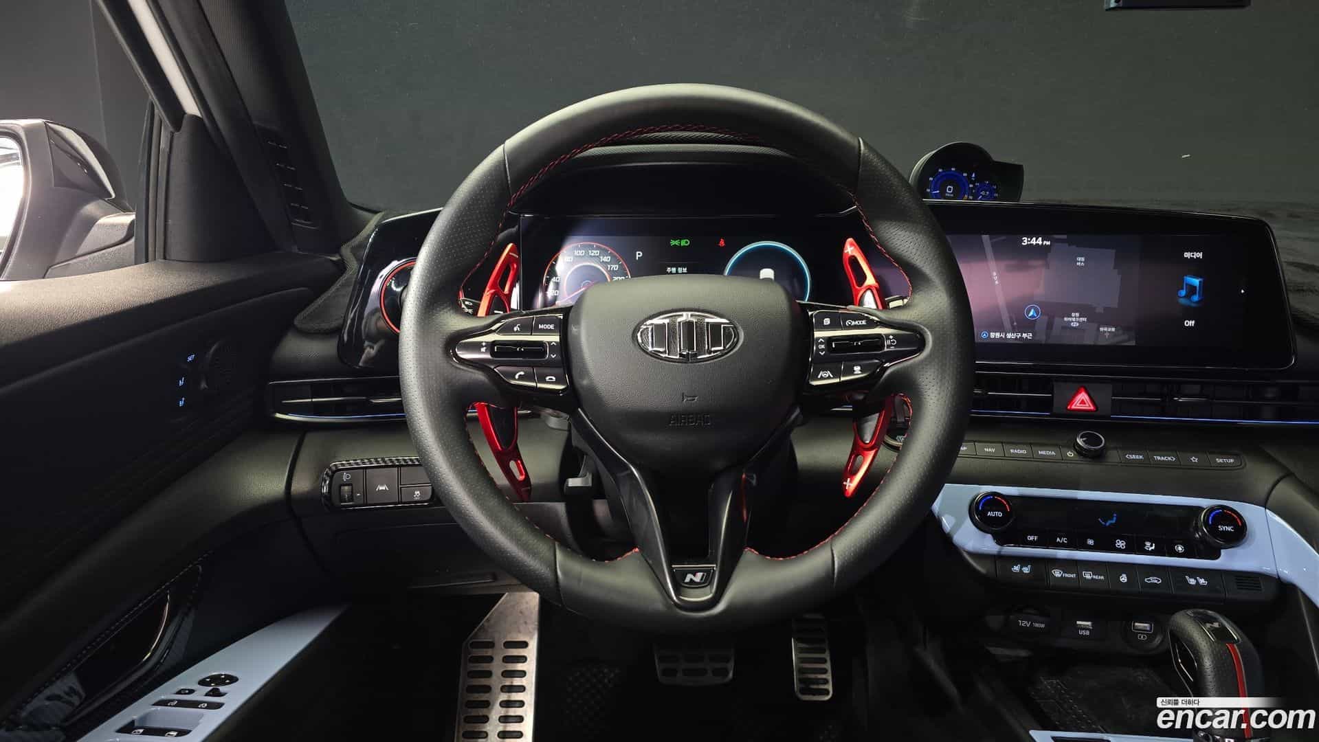 AVANTE Hyundai 2021.2-OPTION-017