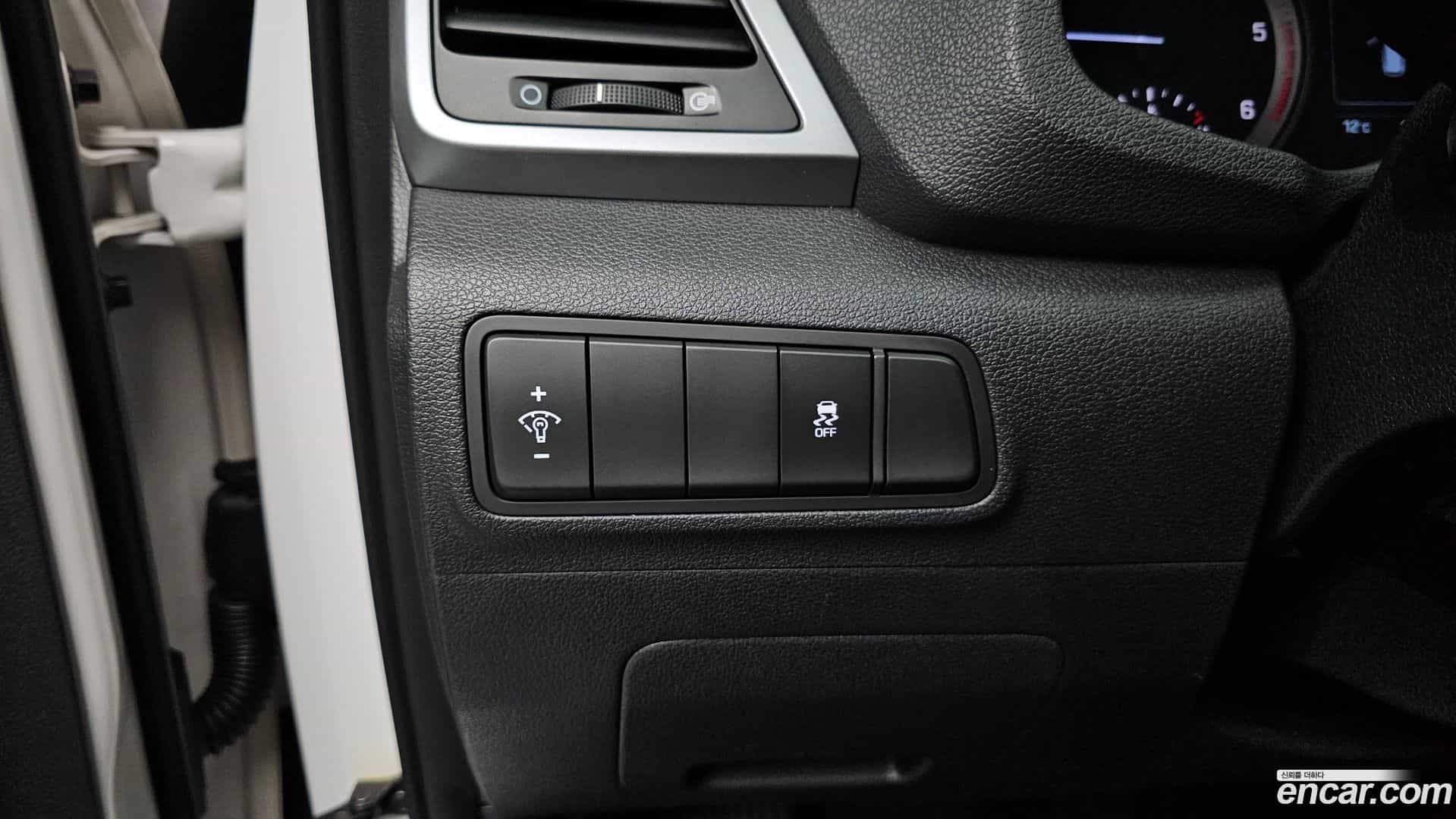 Tucson Hyundai 2016.2-OPTION-022