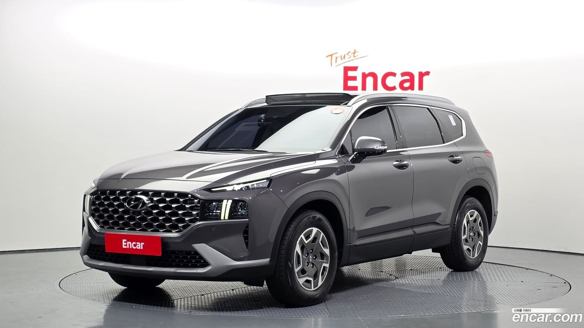 Main__Slider__Photo:Santafe Hyundai 2022.2-0