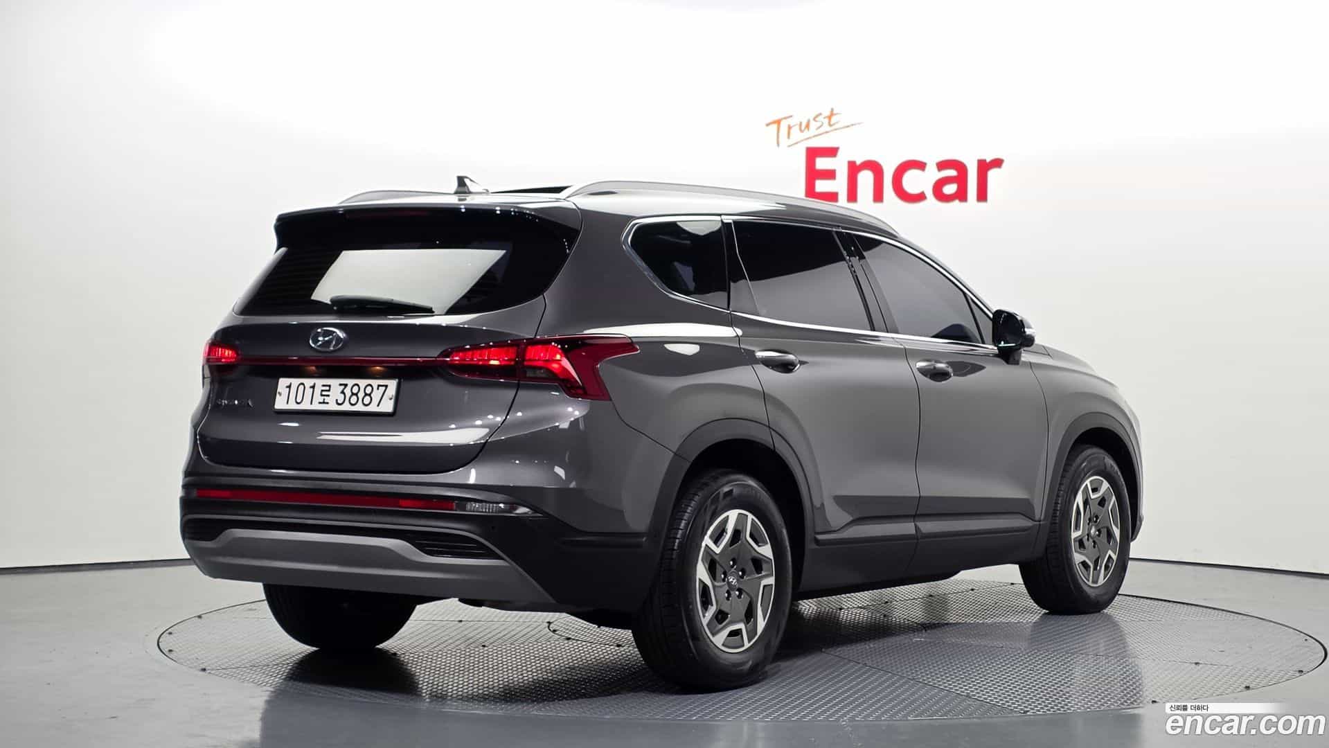 Santafe Hyundai 2022.2-OUTER-002
