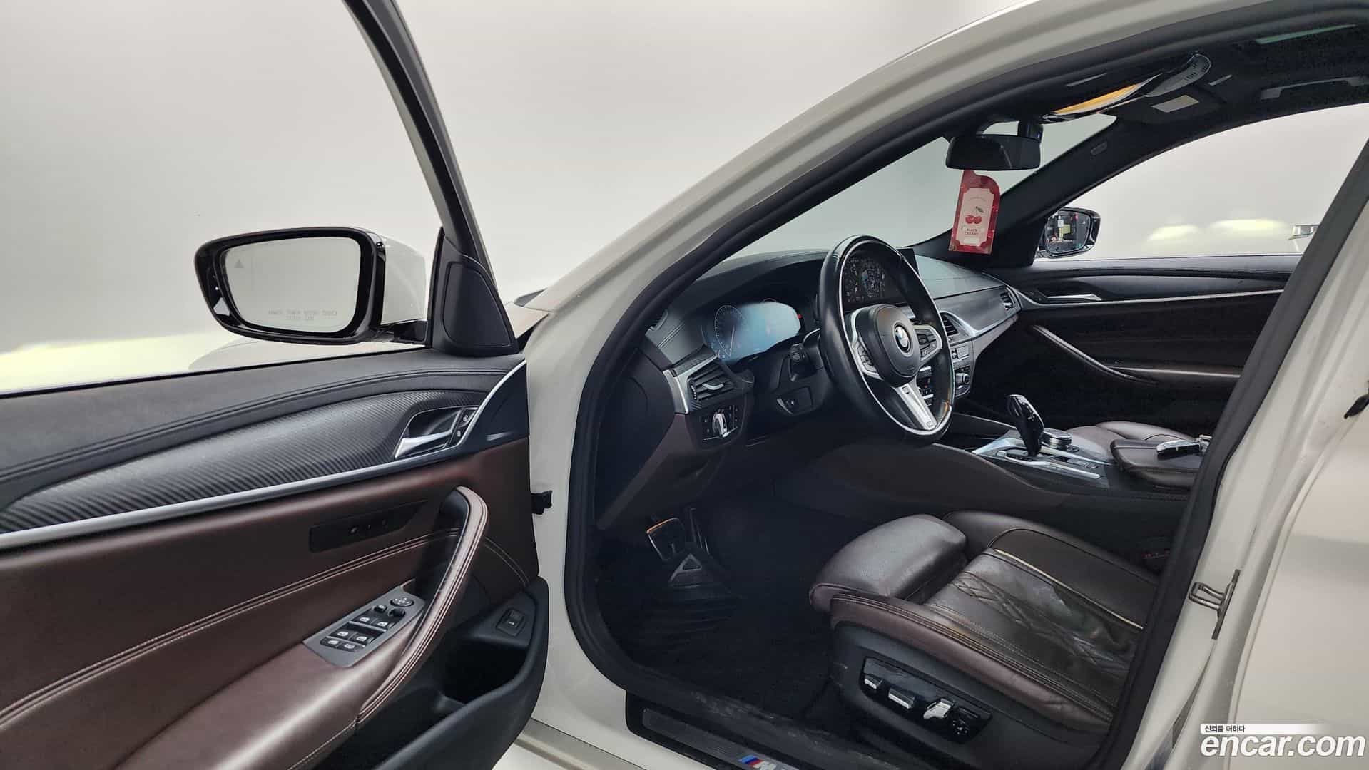 5-Series BMW 2019.3-INNER-010