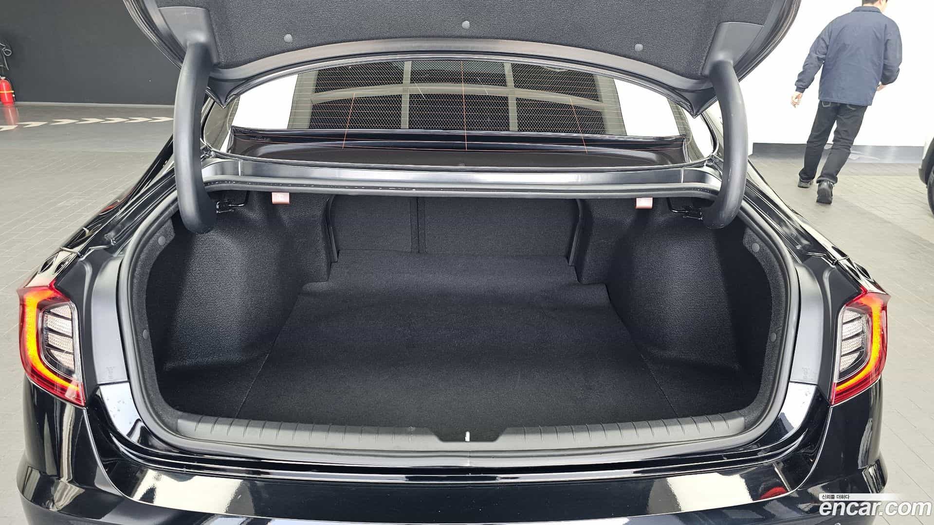 Sonata Hyundai 2022.7-OPTION-024