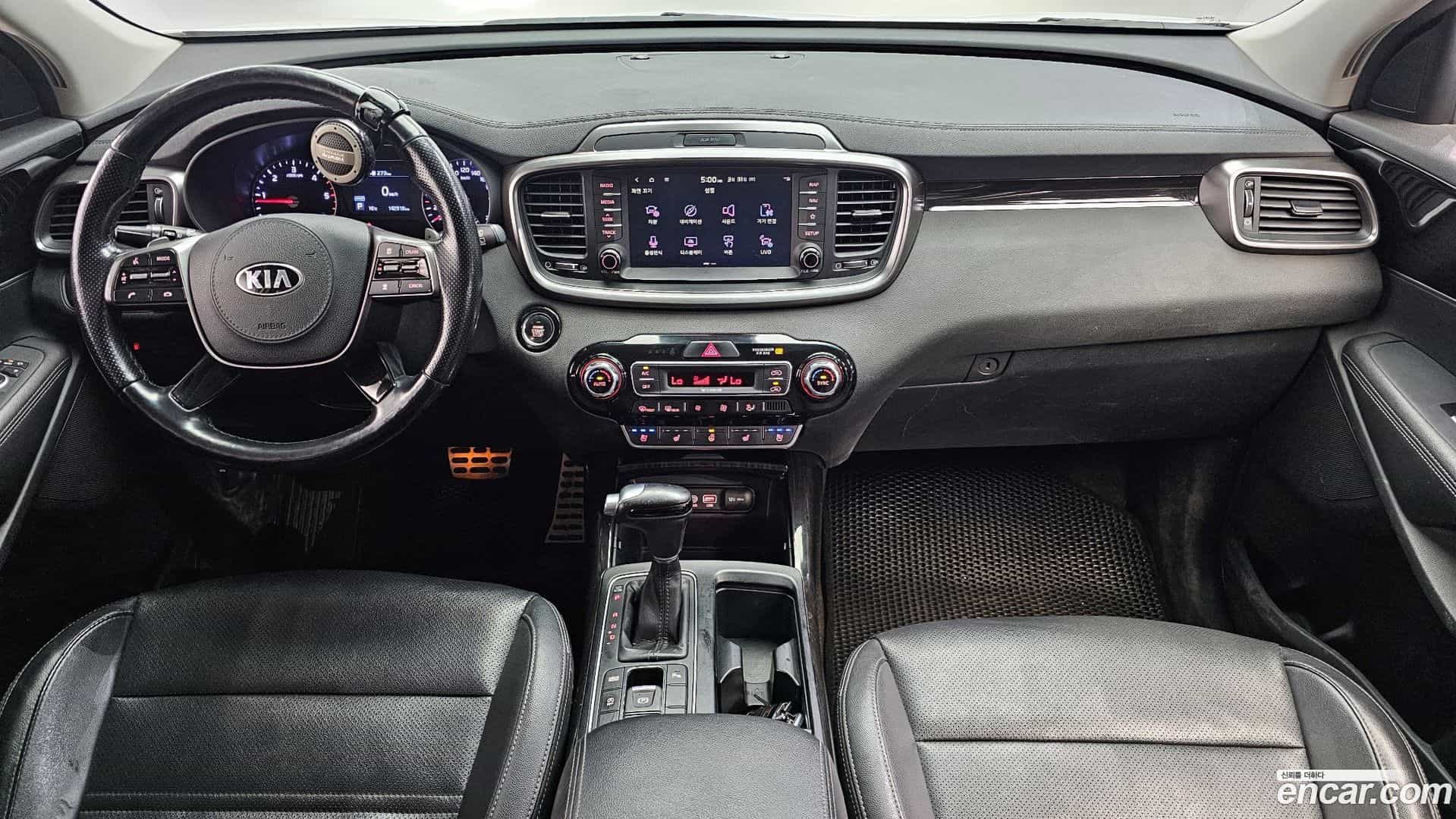Sorento Kia 2019.3-INNER-007