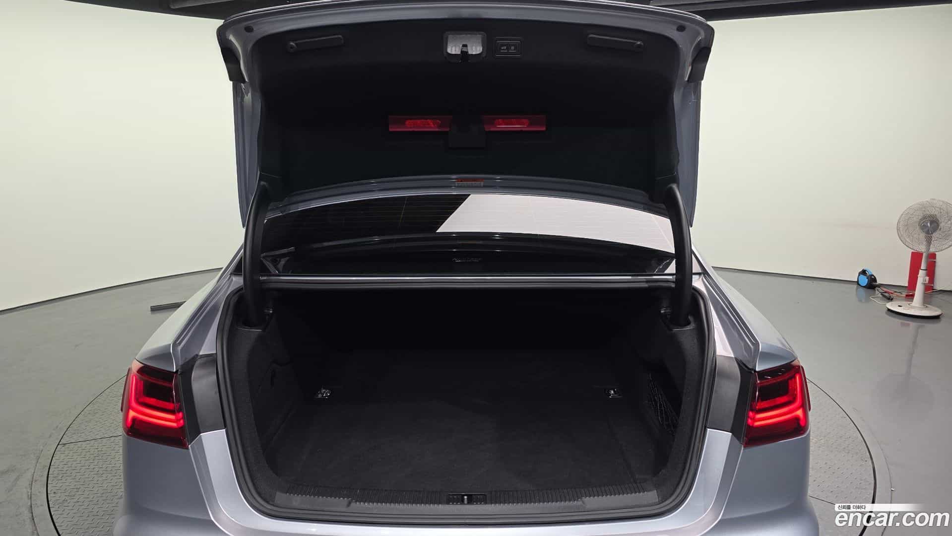 A6 Audi 2015.7-OPTION-024
