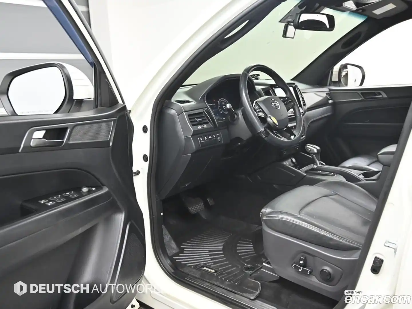 Rexton KG Mobility 2022.10-OPTION-015