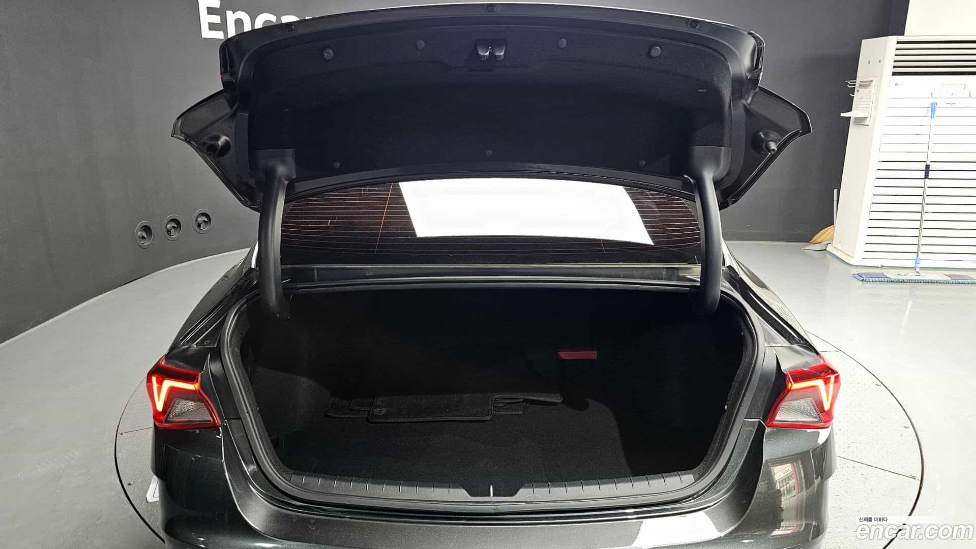 K5 Kia 2022.1-OPTION-024