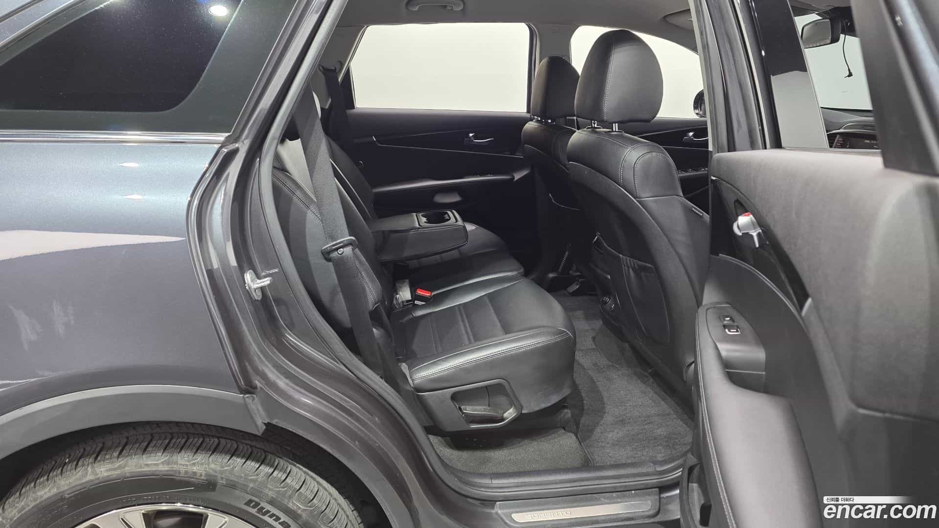 Sorento Kia 2019.10-OPTION-016