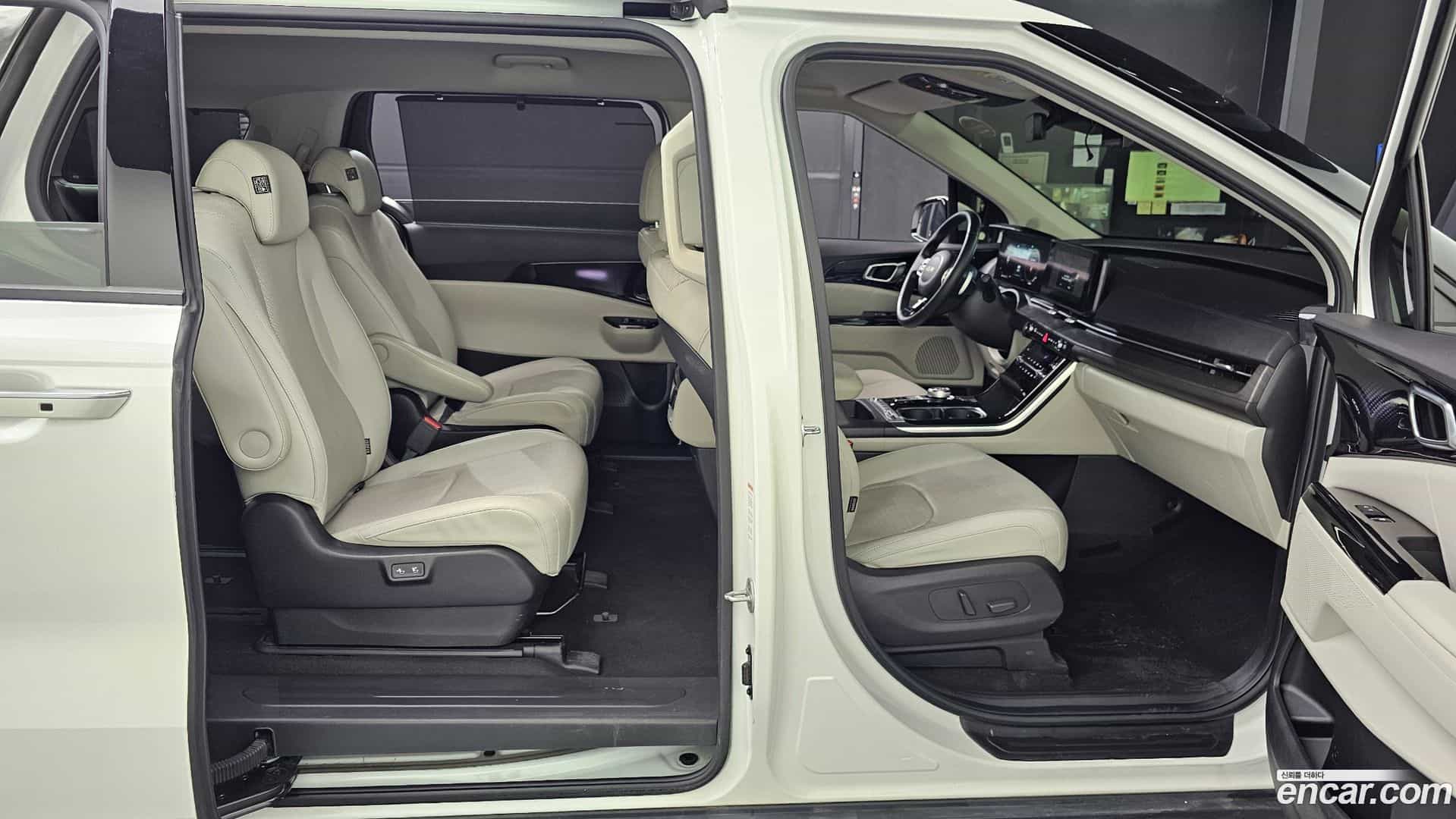 Canival Kia 2021.10-OPTION-016