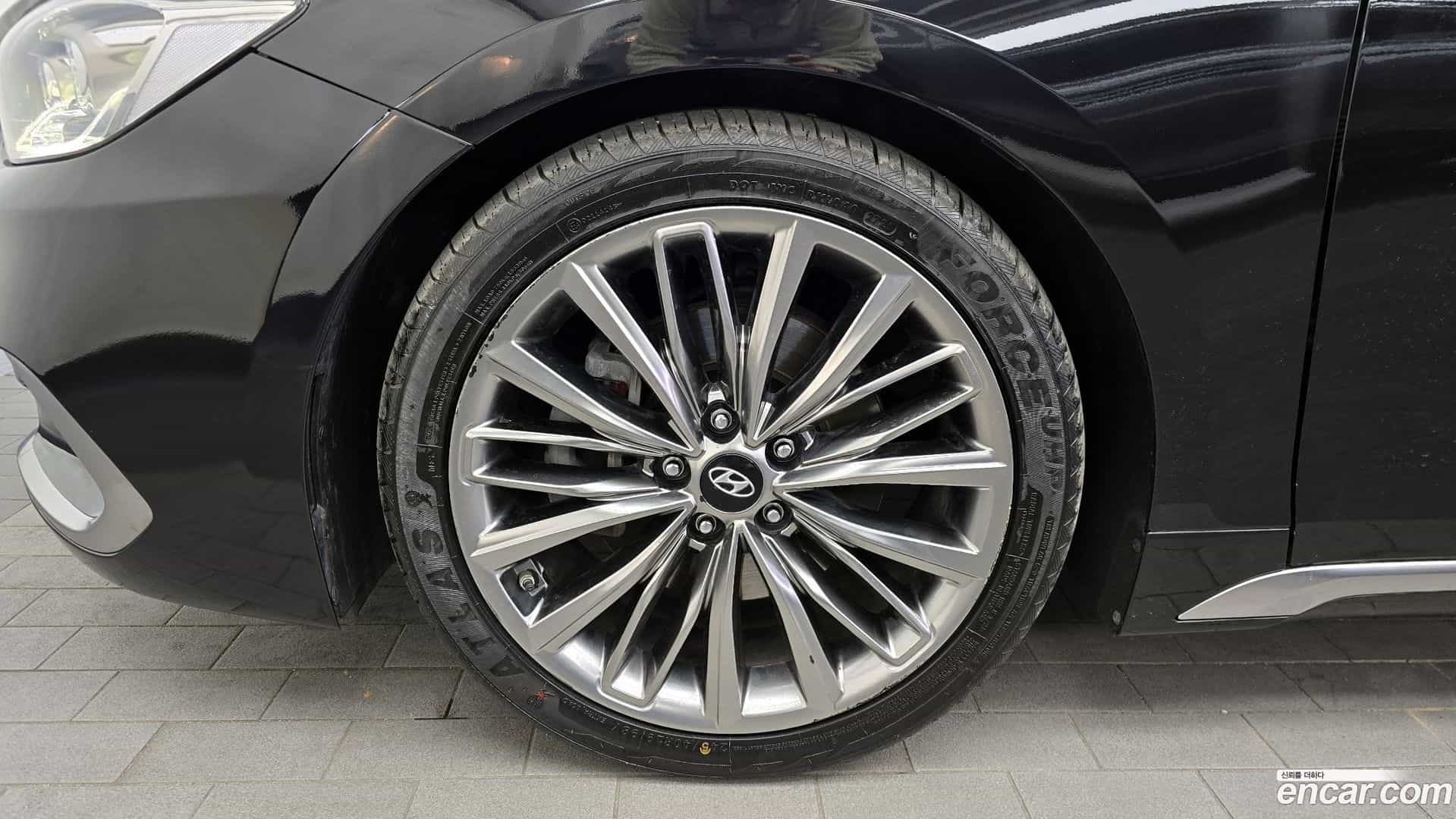 Grandeur Hyundai 2017.6-OUTER-005