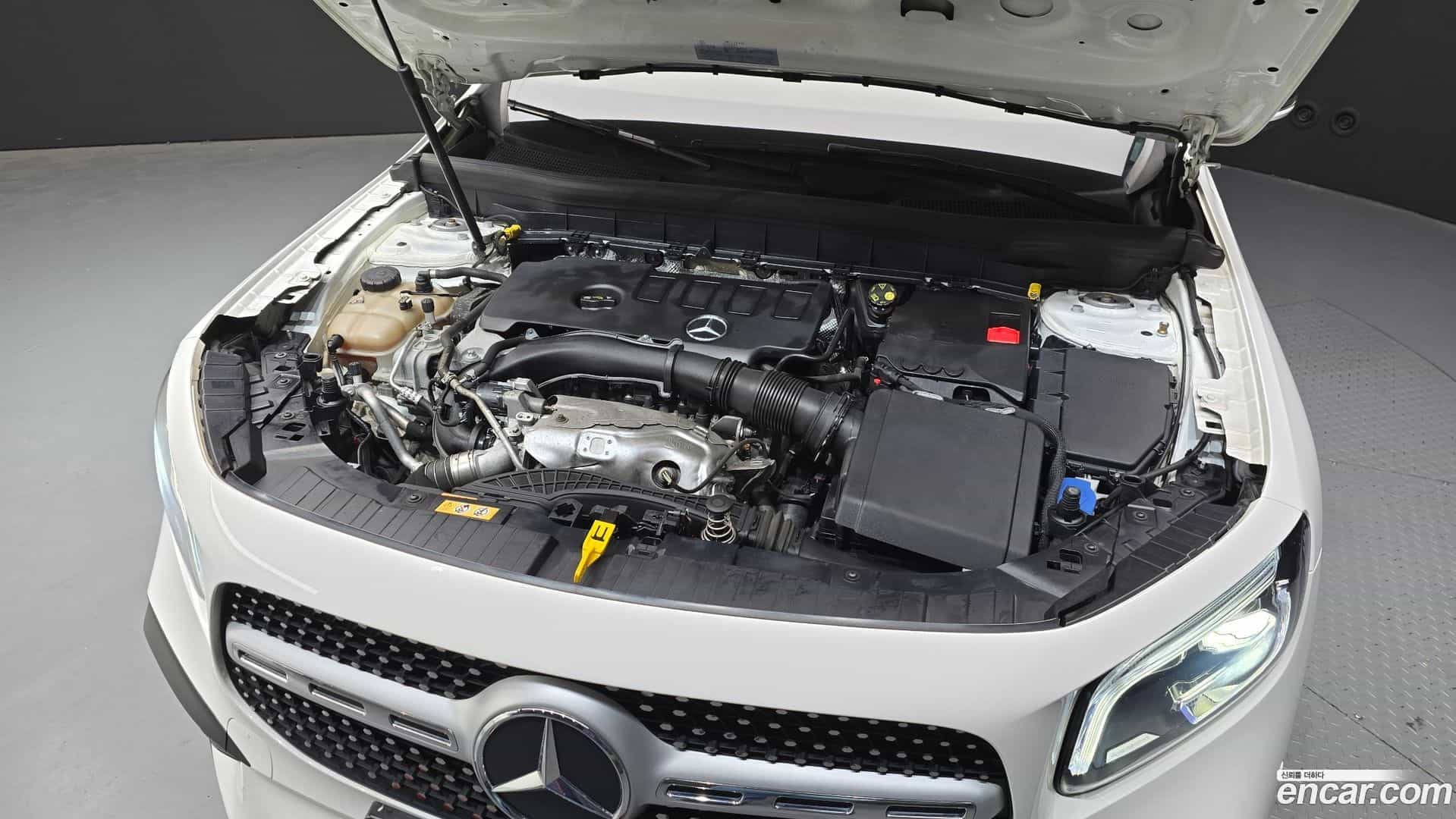 GLB-Class Mercedes-Benz 2021.2-OUTER-006