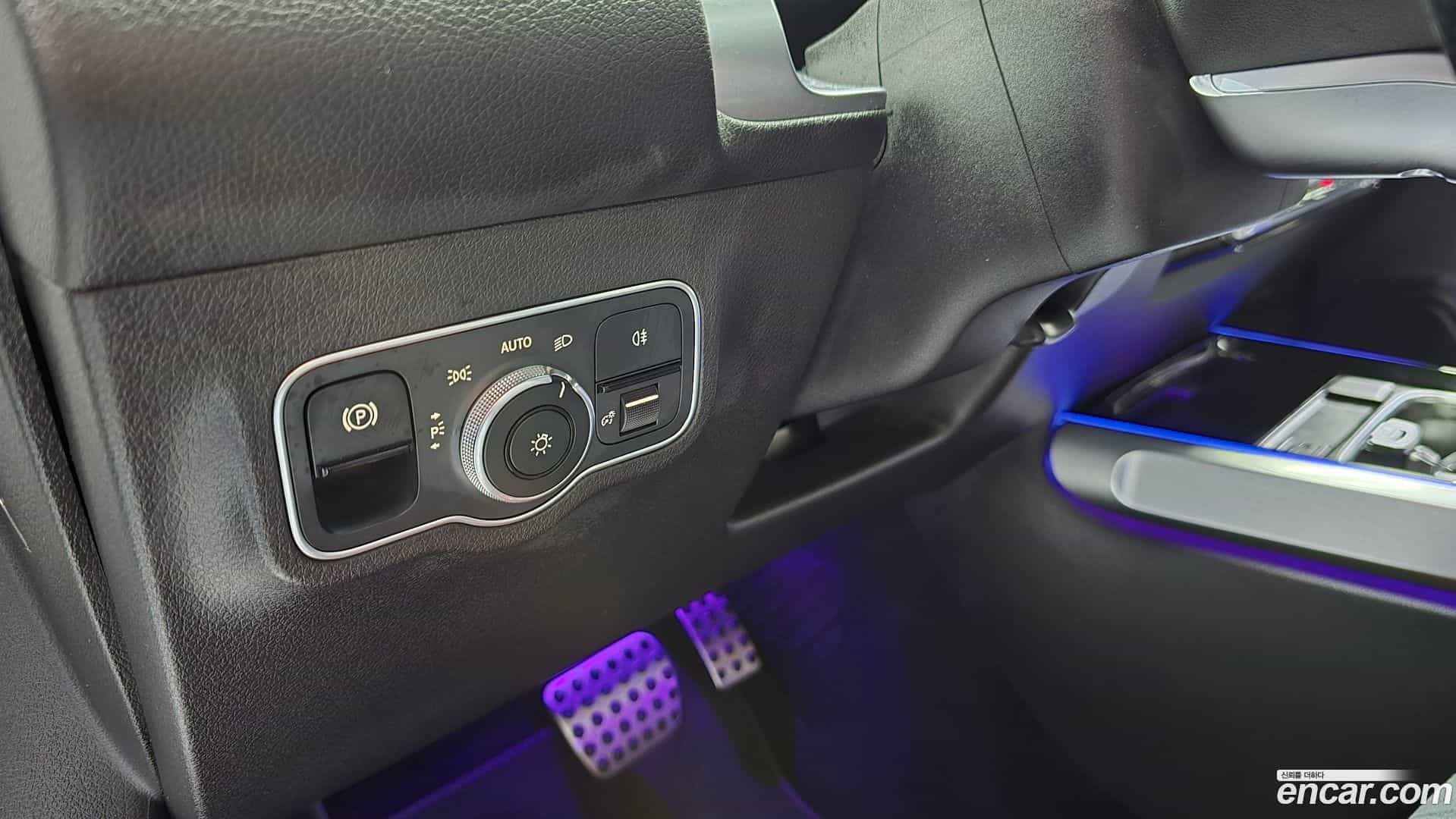 GLB-Class Mercedes-Benz 2021.2-OPTION-019