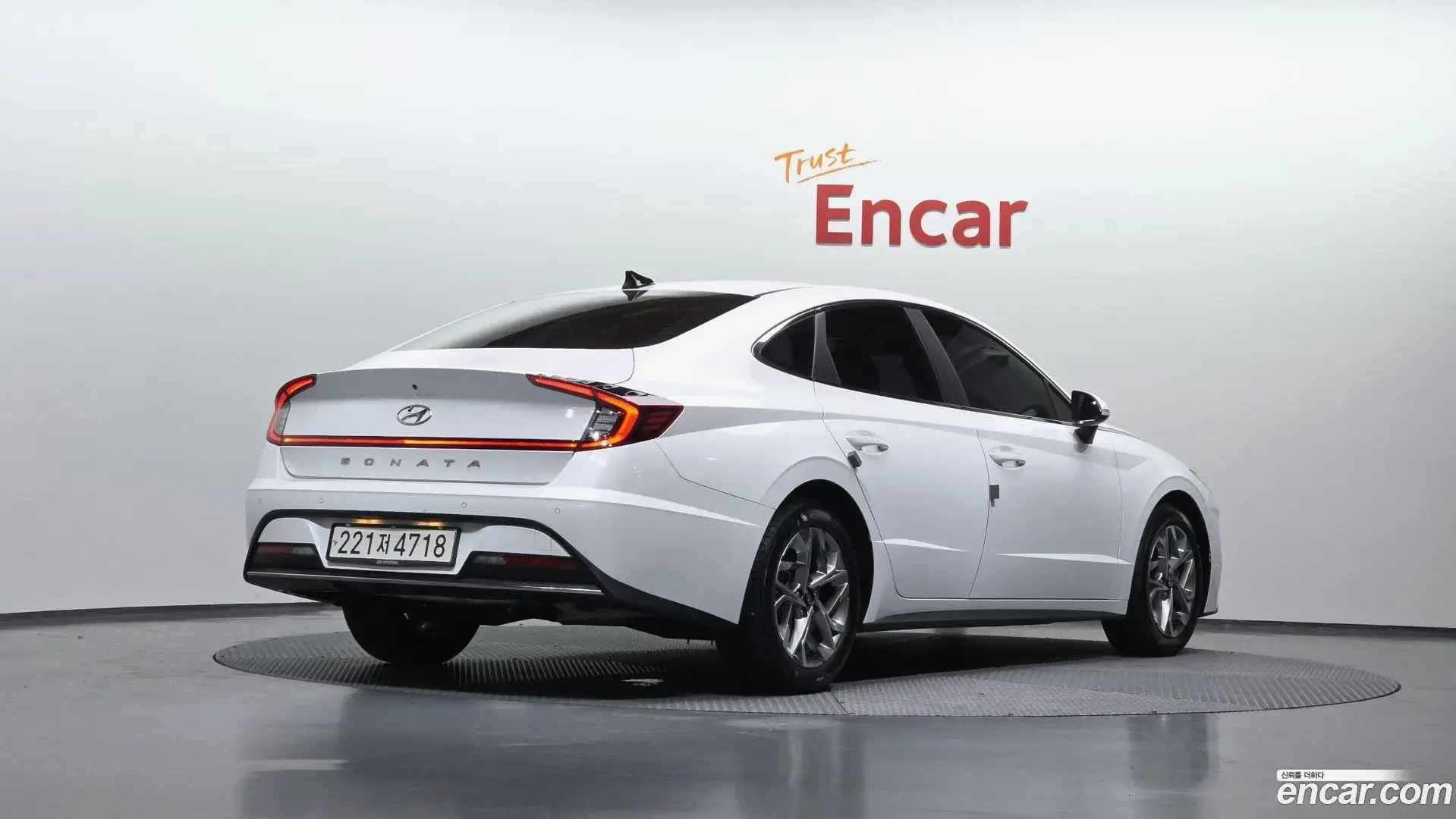 Main__Slider__Photo:Sonata Hyundai 2021.2-1