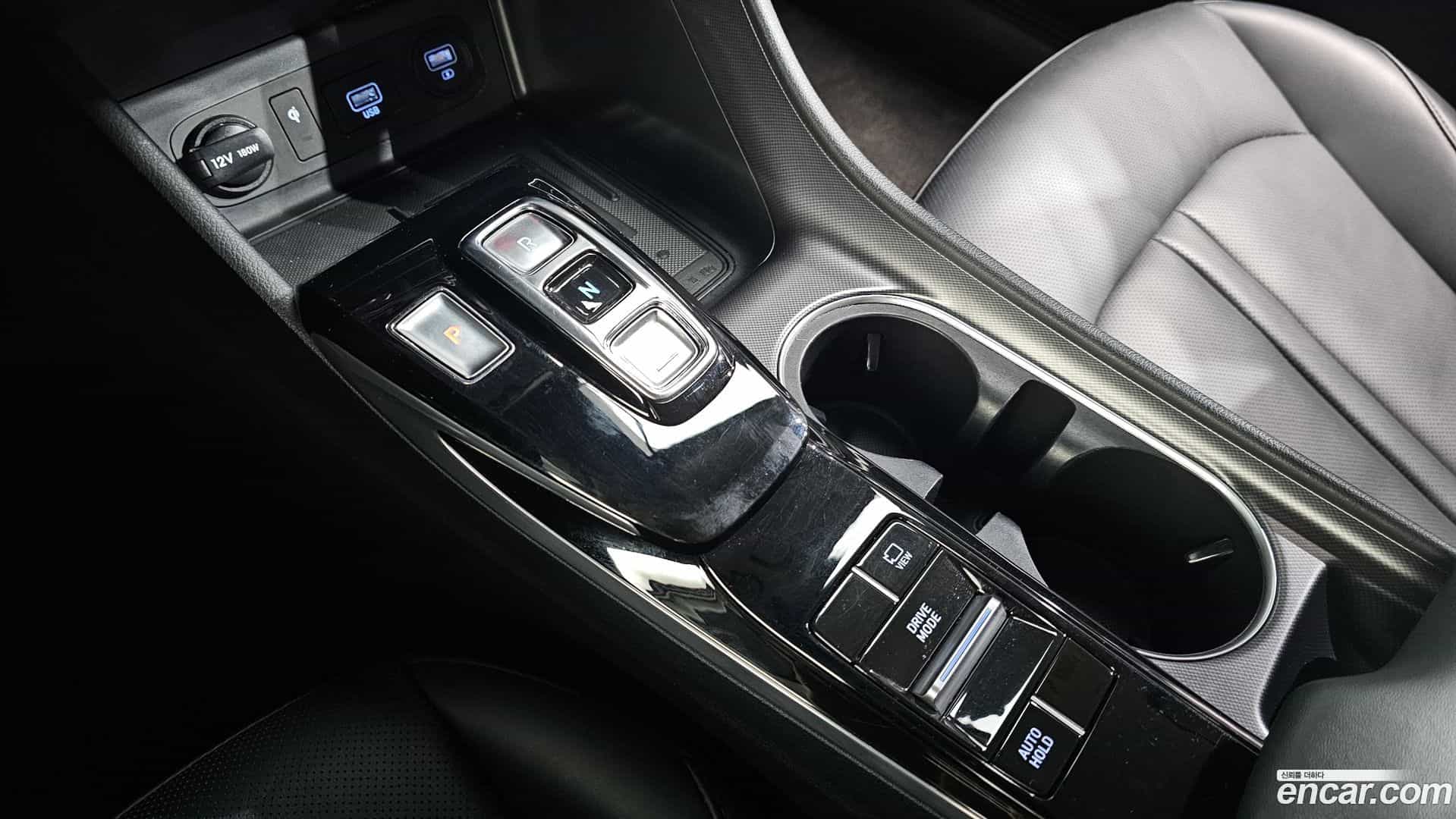 Sonata Hyundai 2021.2-INNER-009