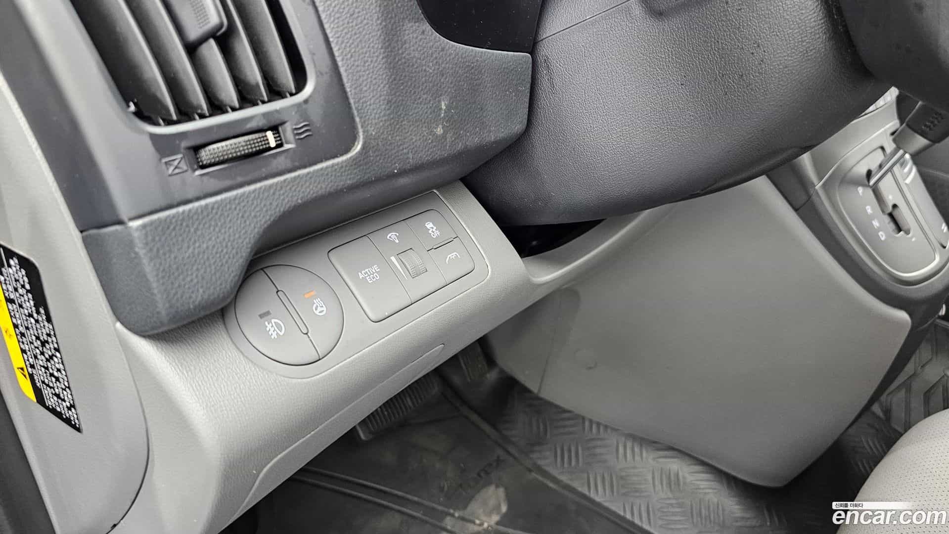 Starex Hyundai 2020.8-OPTION-020
