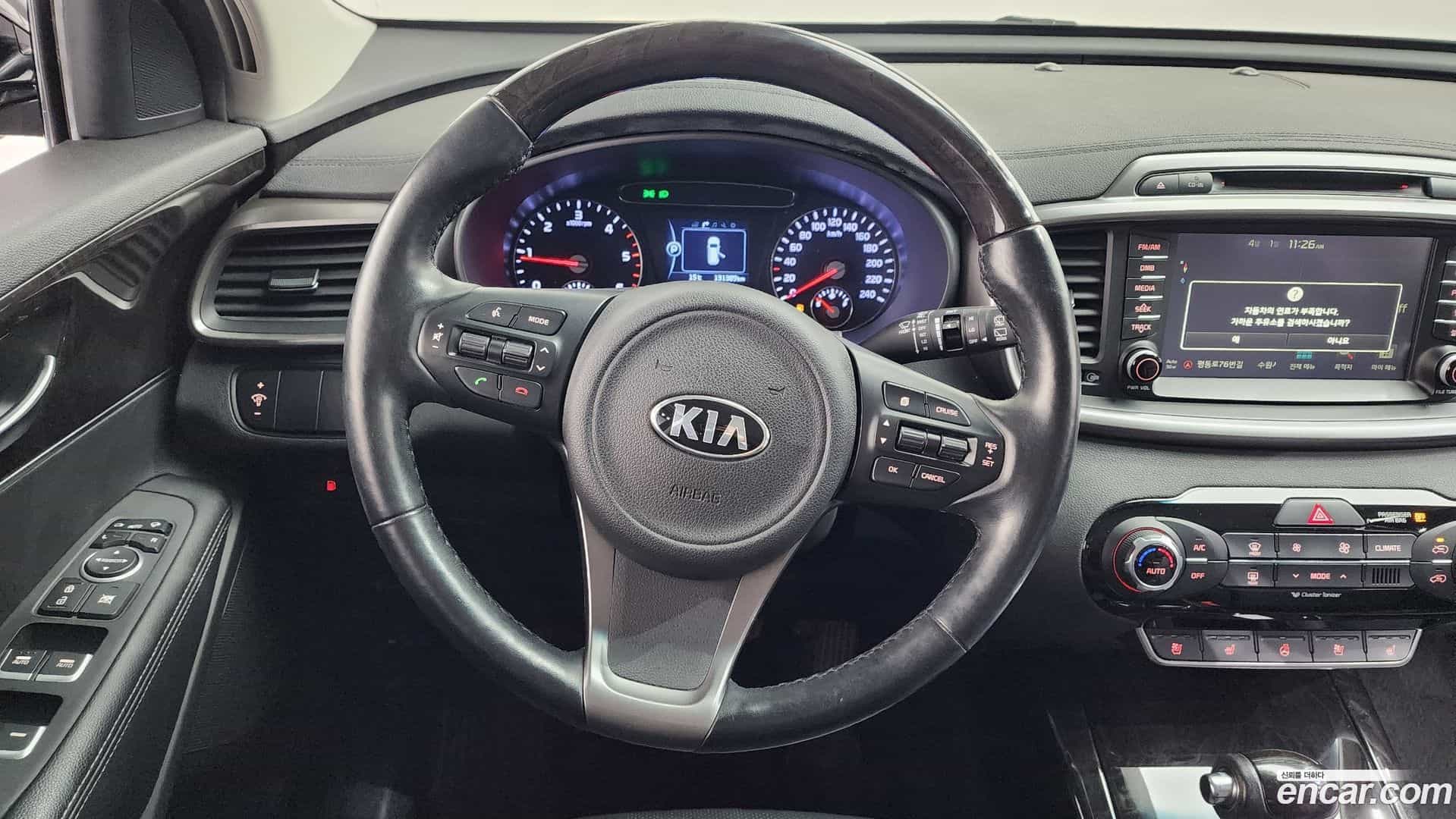 Sorento Kia 2015.8-OPTION-017
