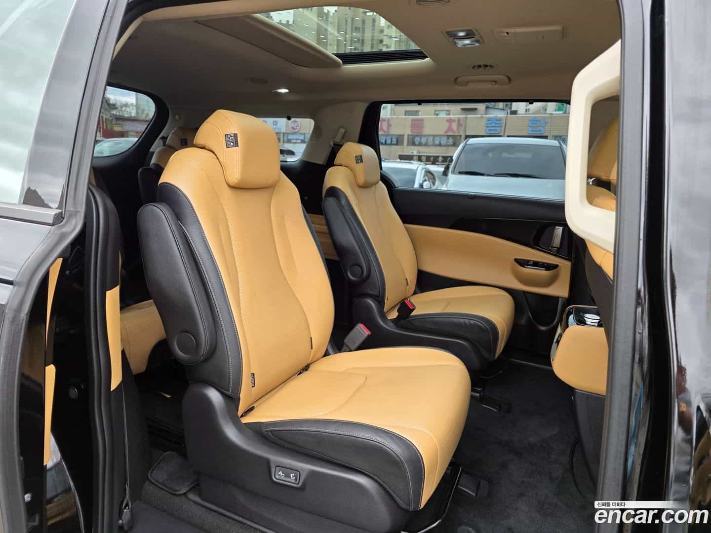 Canival Kia 2023.2-INNER-010