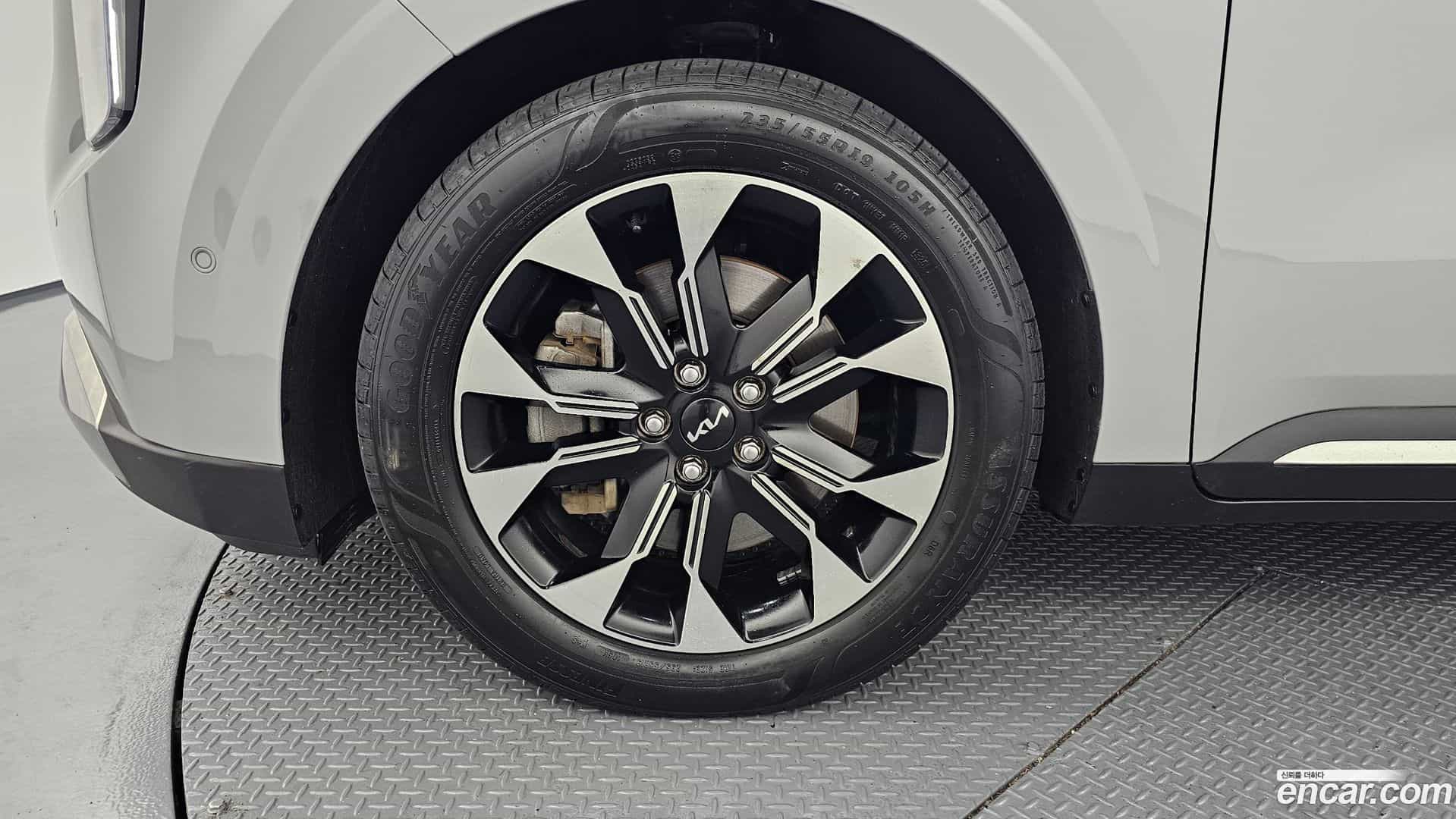Canival Kia 2023.3-OUTER-005