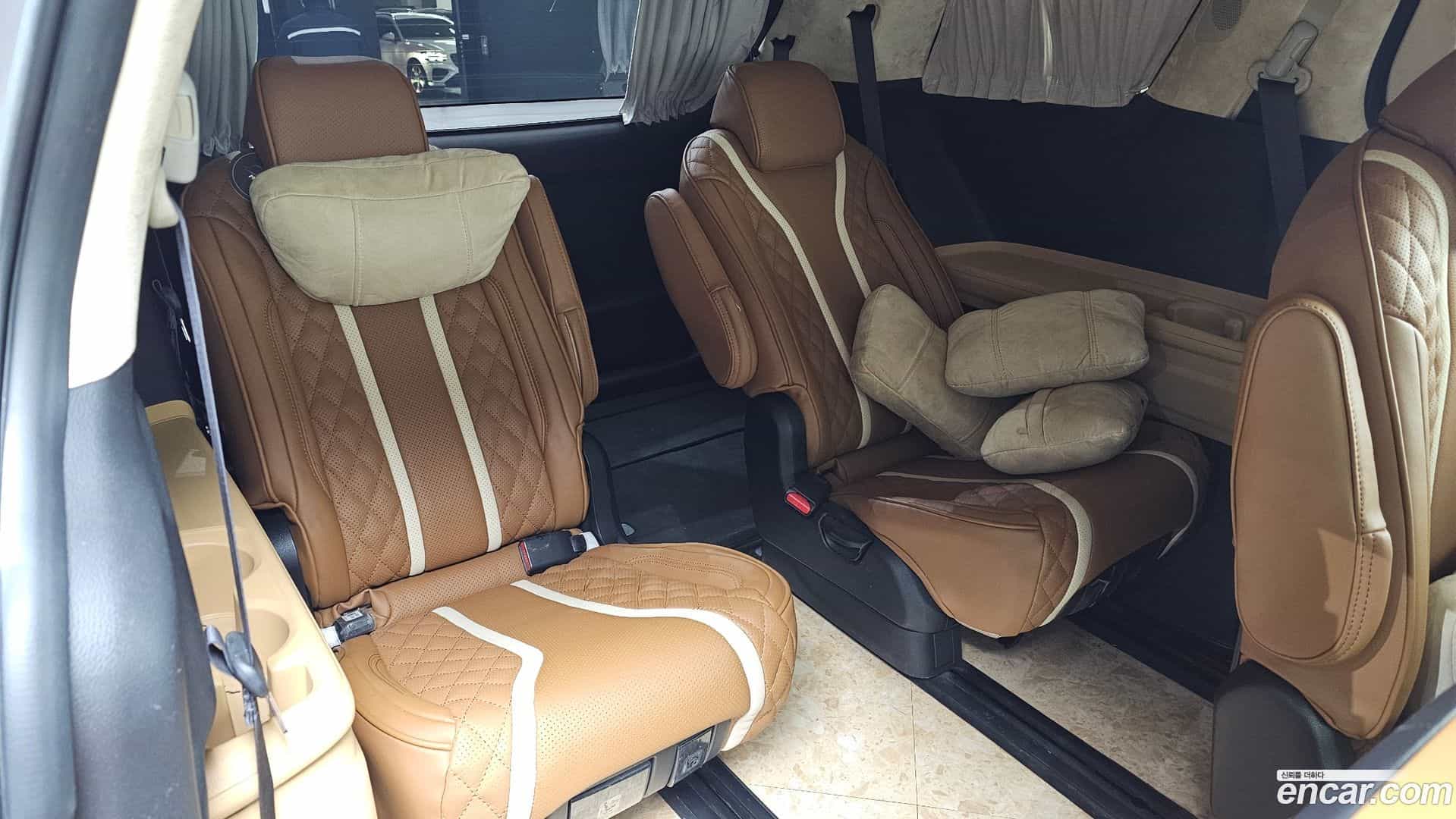 Canival Kia 2023.3-OPTION-017