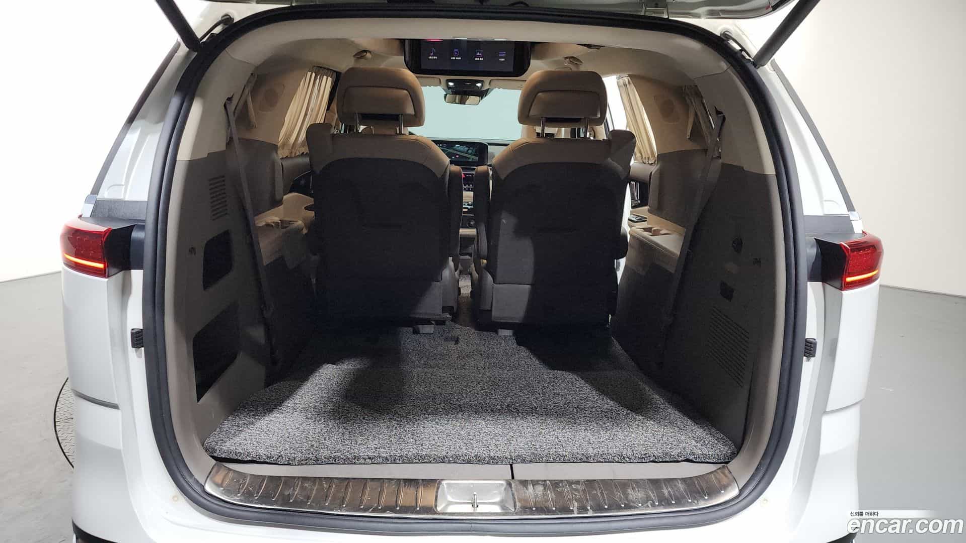 Canival Kia 2021.5-OPTION-024
